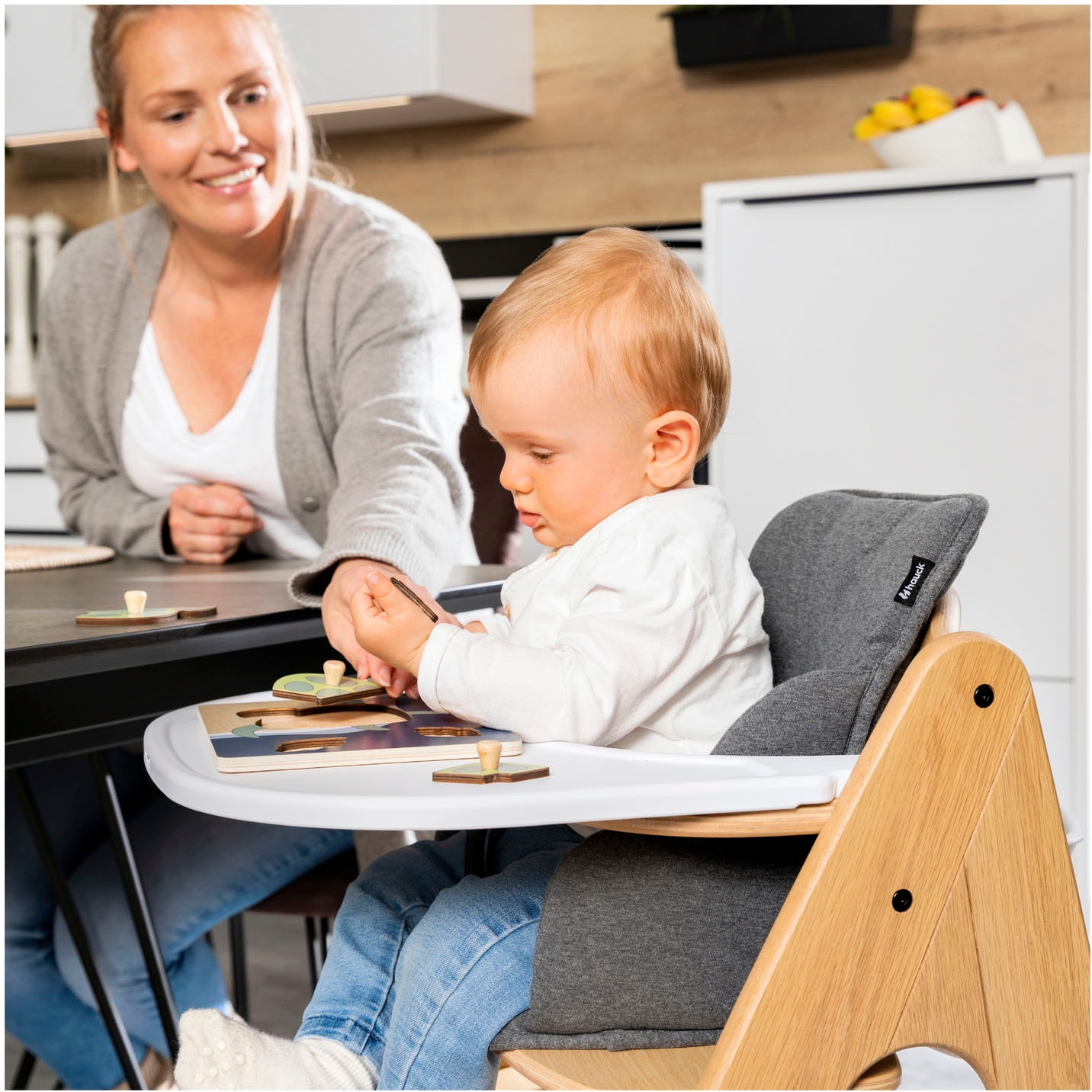 Hauck Plateau de chaise haute »Arketa Click Tray, White« aus recyceltem Material