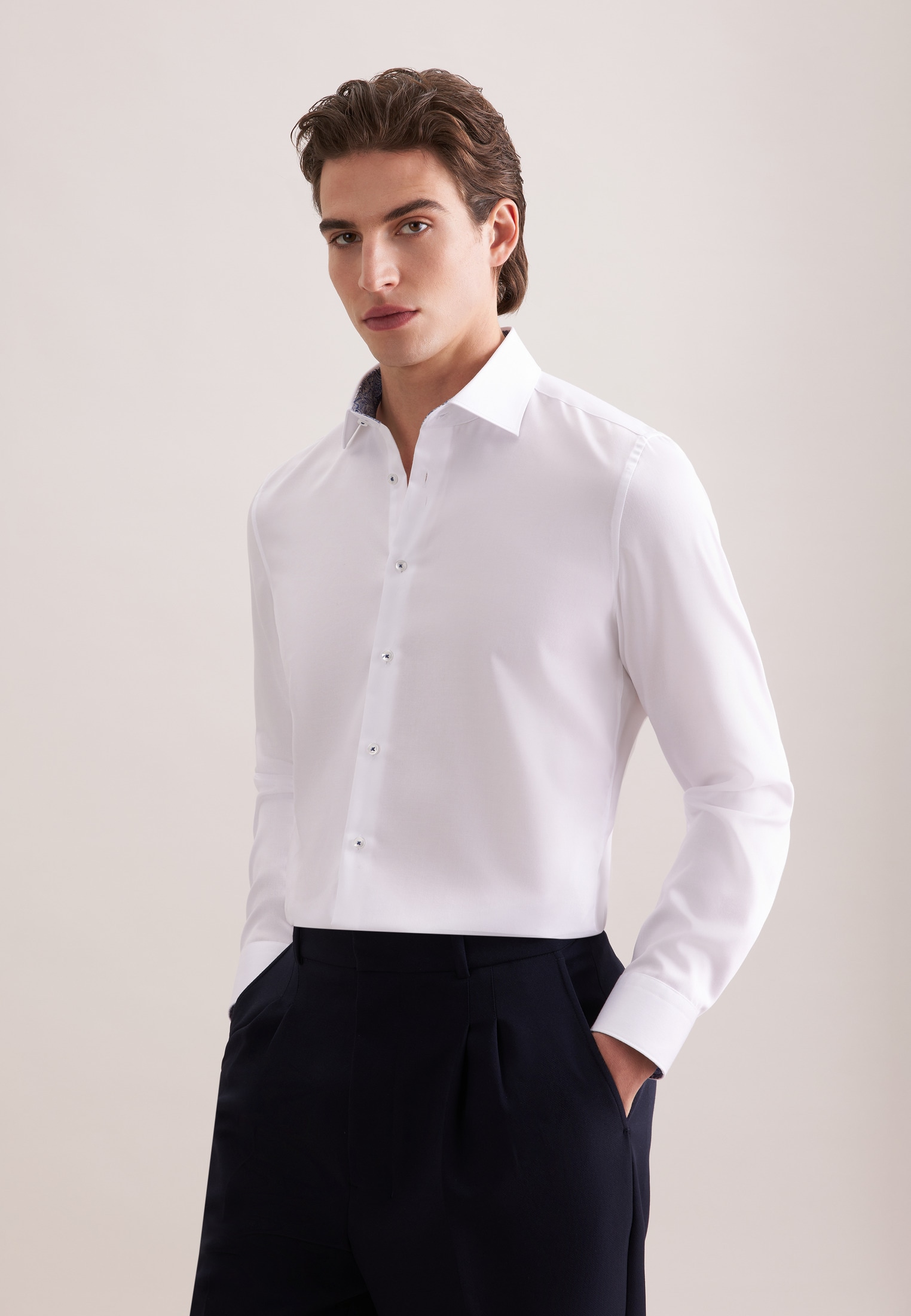 seidensticker Chemise d'affaires »Schwarze Rose« Slim 1/1 Kentkragen Uni