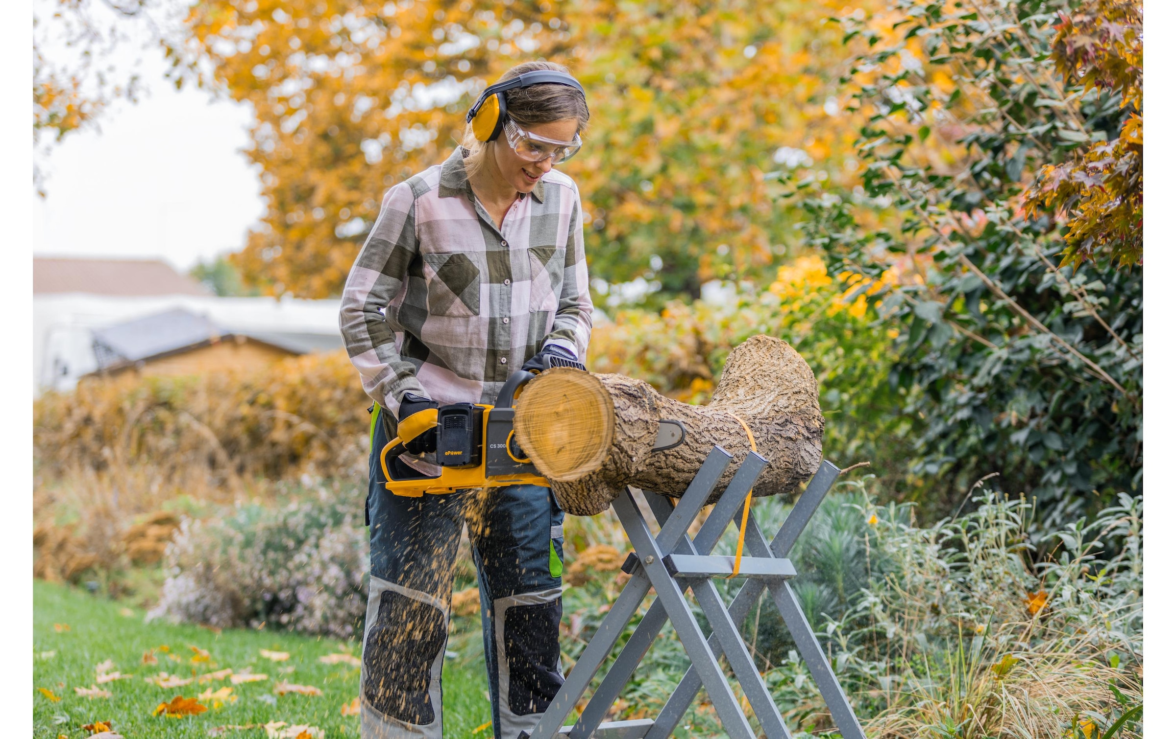 STIGA Akku-Kettensäge »CS 300e« 12" Schwert, inkl. 2x 4 Ah Akku und Ladegerät