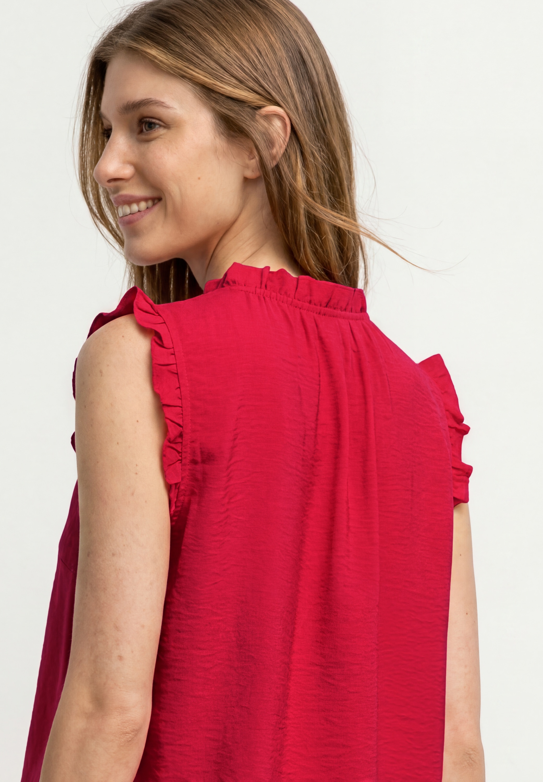 STREET ONE Chemisier à volants Sommertop mit V-Neck und Rüschen