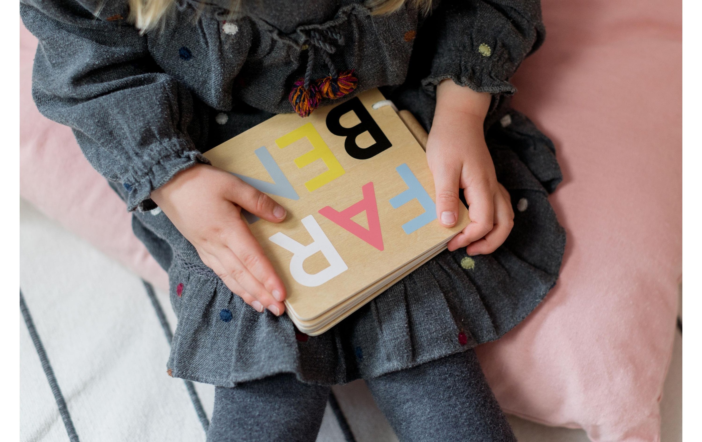KINDSGUT Lernspielzeug »Holzbuch Farben«