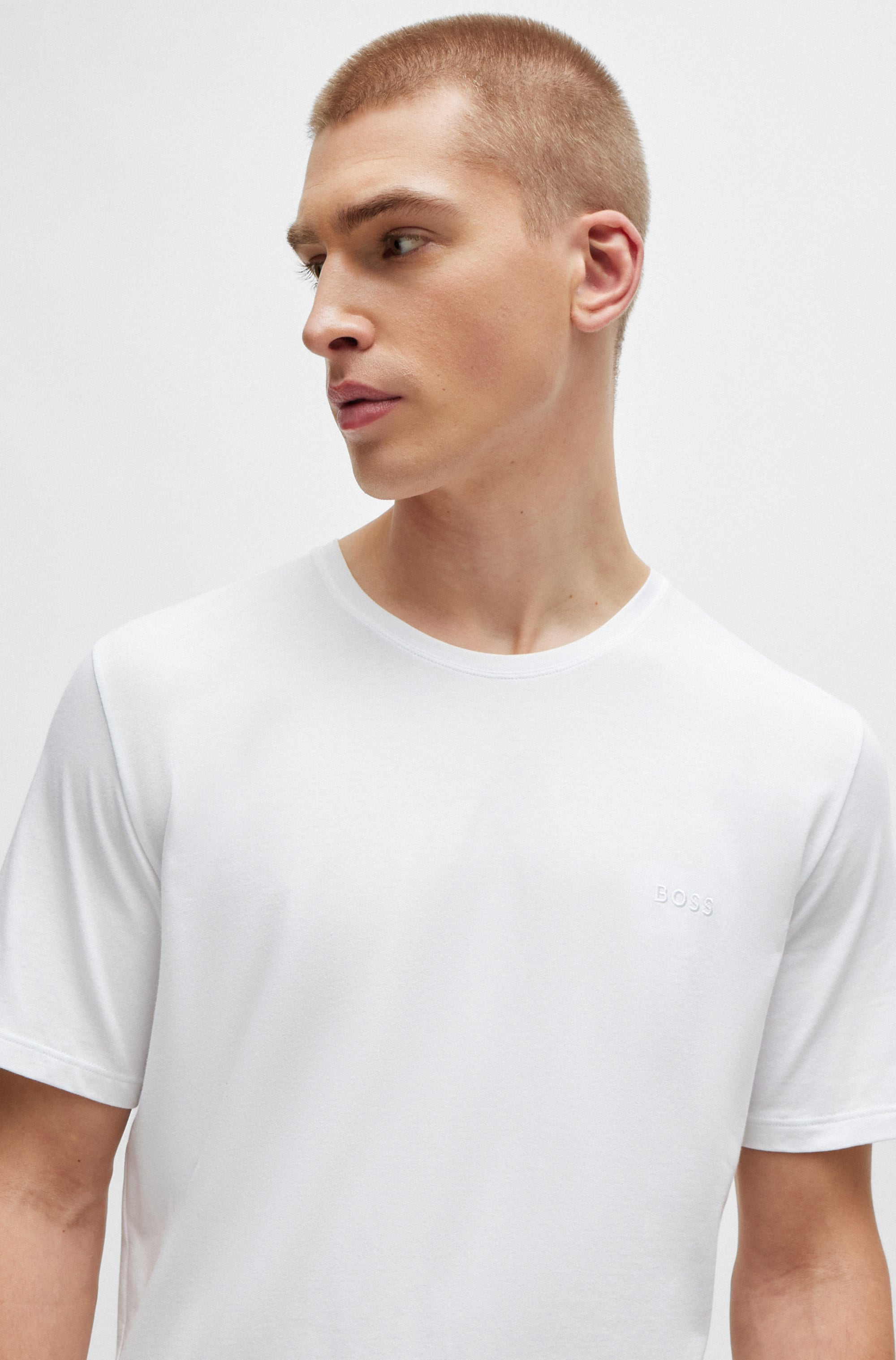 BOSS T-Shirt »Mix&Match T-Shirt R«, mit BOSS Stickerei auf der Brust