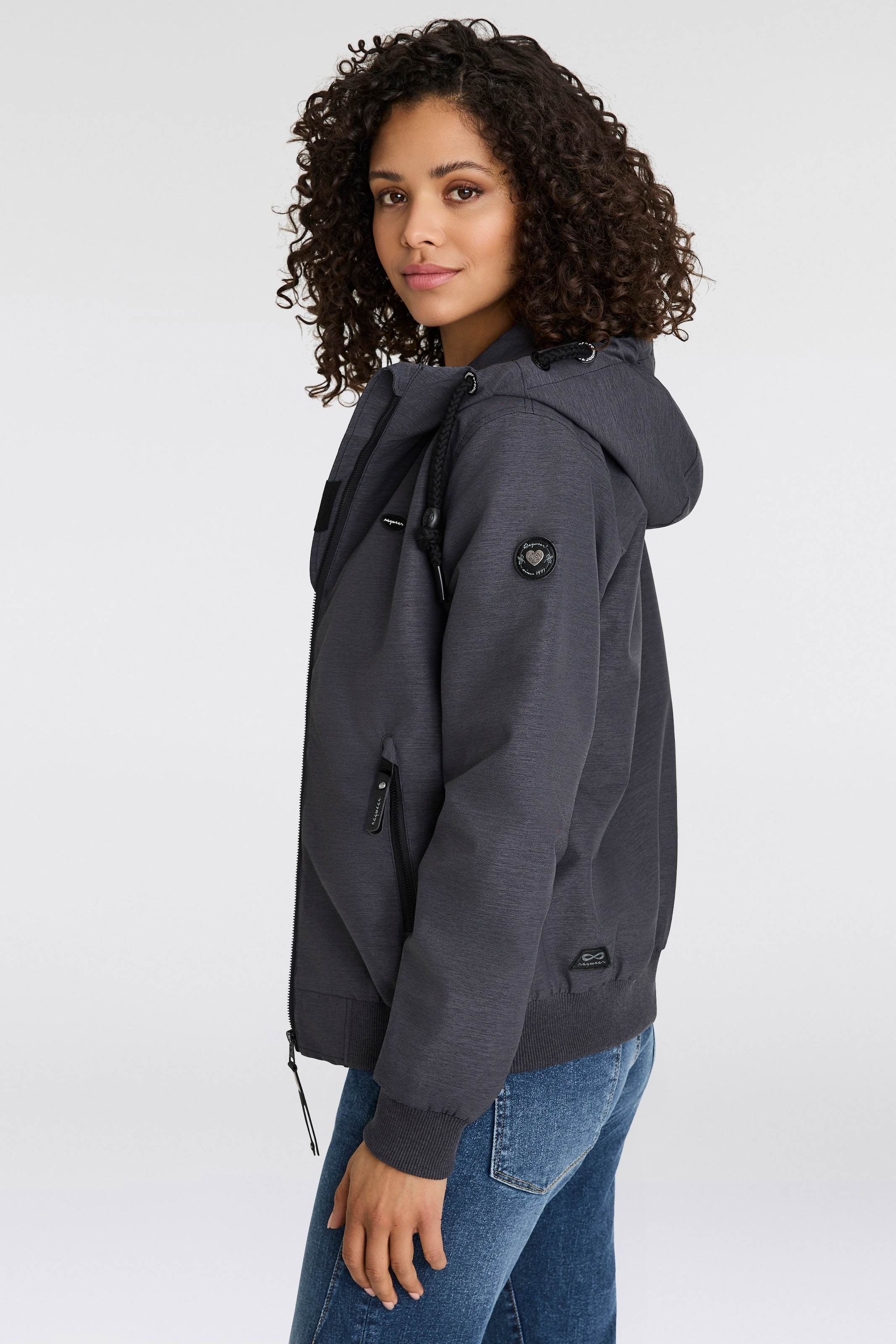 Ragwear Funktionsjacke »NUGGIE OMBRE O«, mit Kapuze, Übergangsjacke aus wasserabweisendem Material