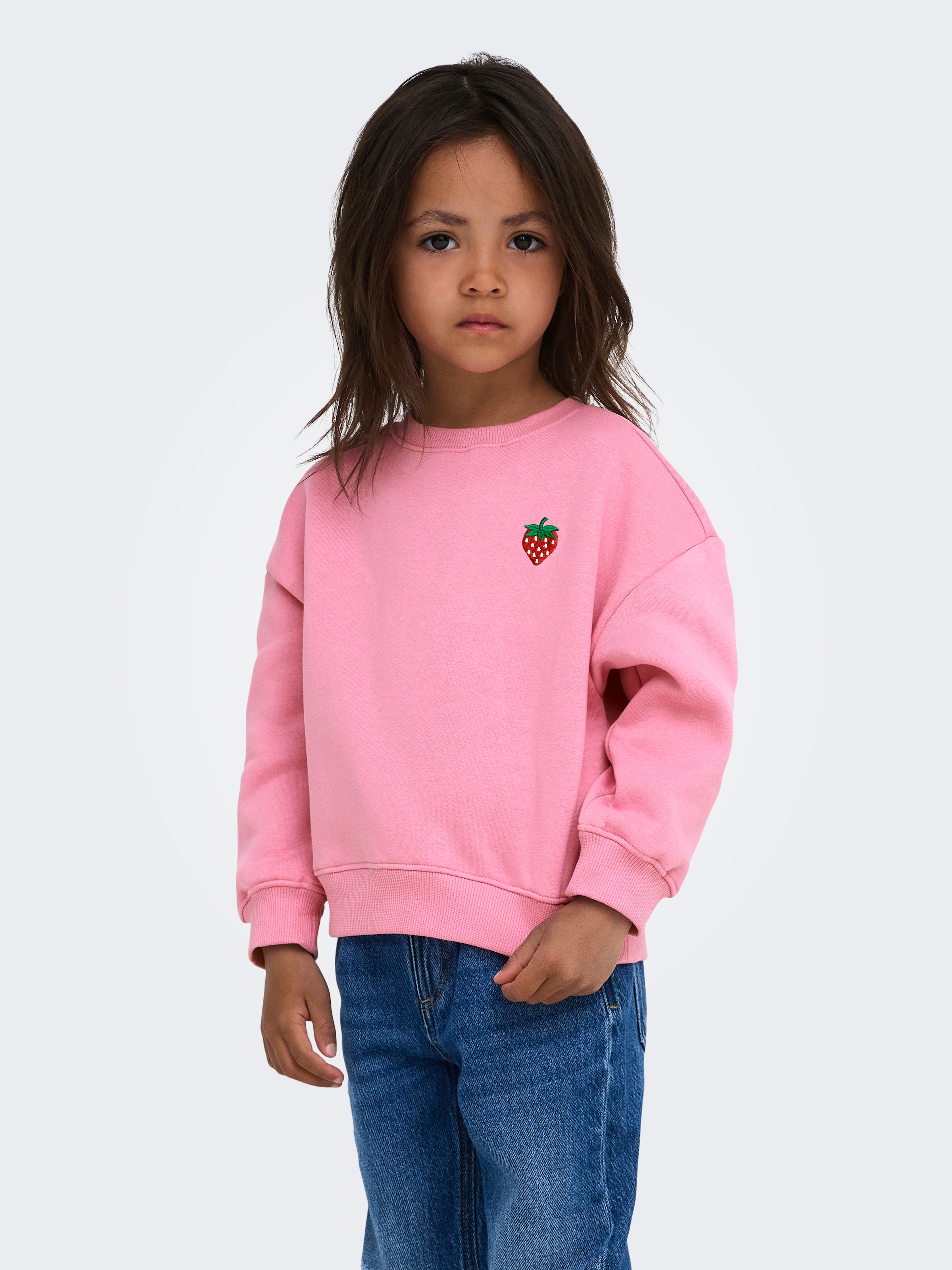 Image of KIDS ONLY Sweatshirt "KMGSWEAT L/S CREW EMB LOOSE SWT NOOS", Baumwollmischung, locker geschnitten