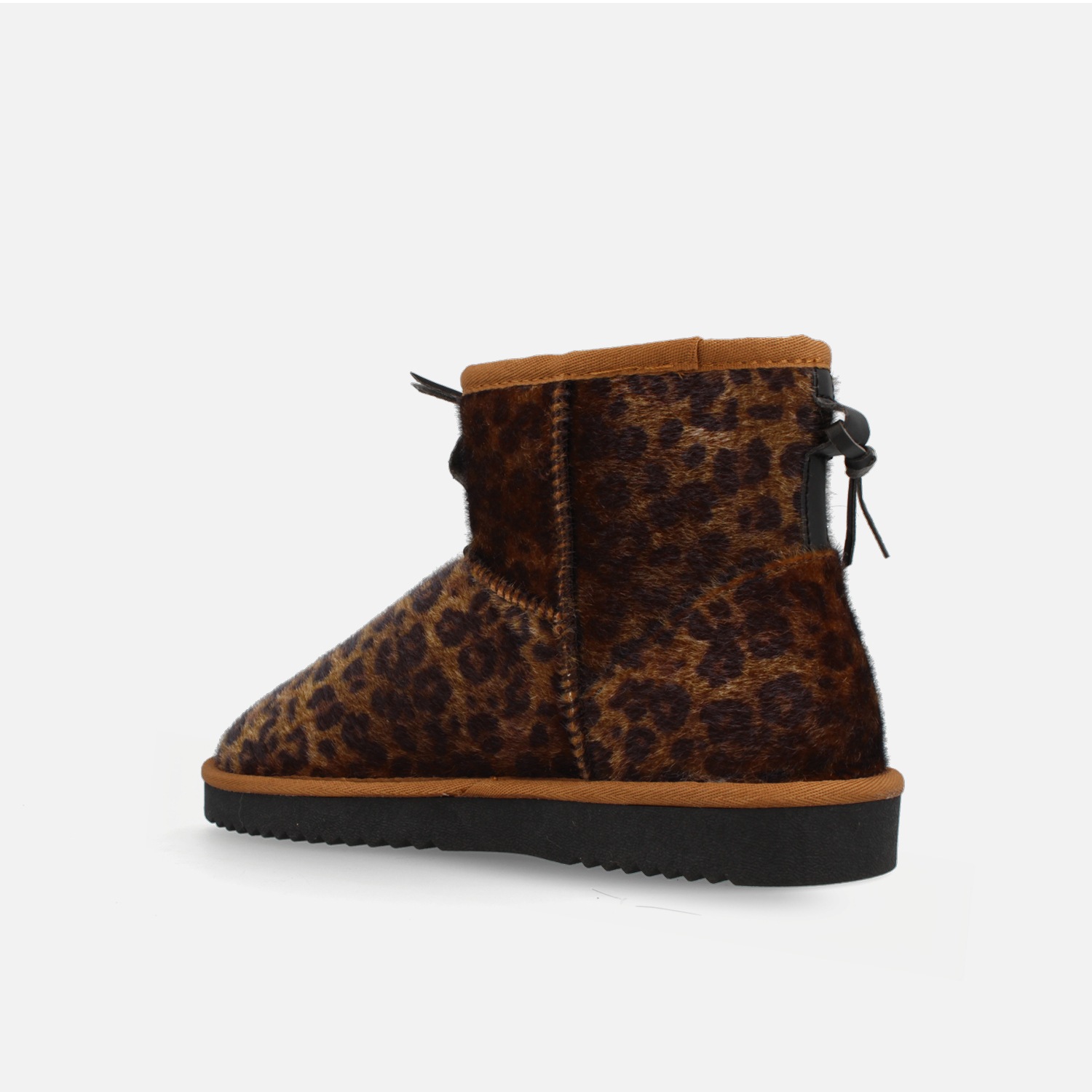 O'Neill Bottines à enfiler »BESIANA WOMEN MID«  gefütterte Winterschuhe, Winterboots, Snowboots, Schlupfstiefel