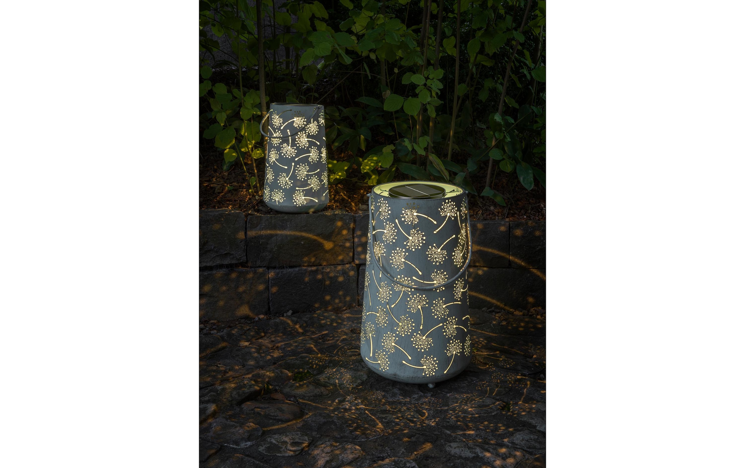 STT LED Gartenleuchte »Solar Antic Dandelion 46 cm Hellblau«