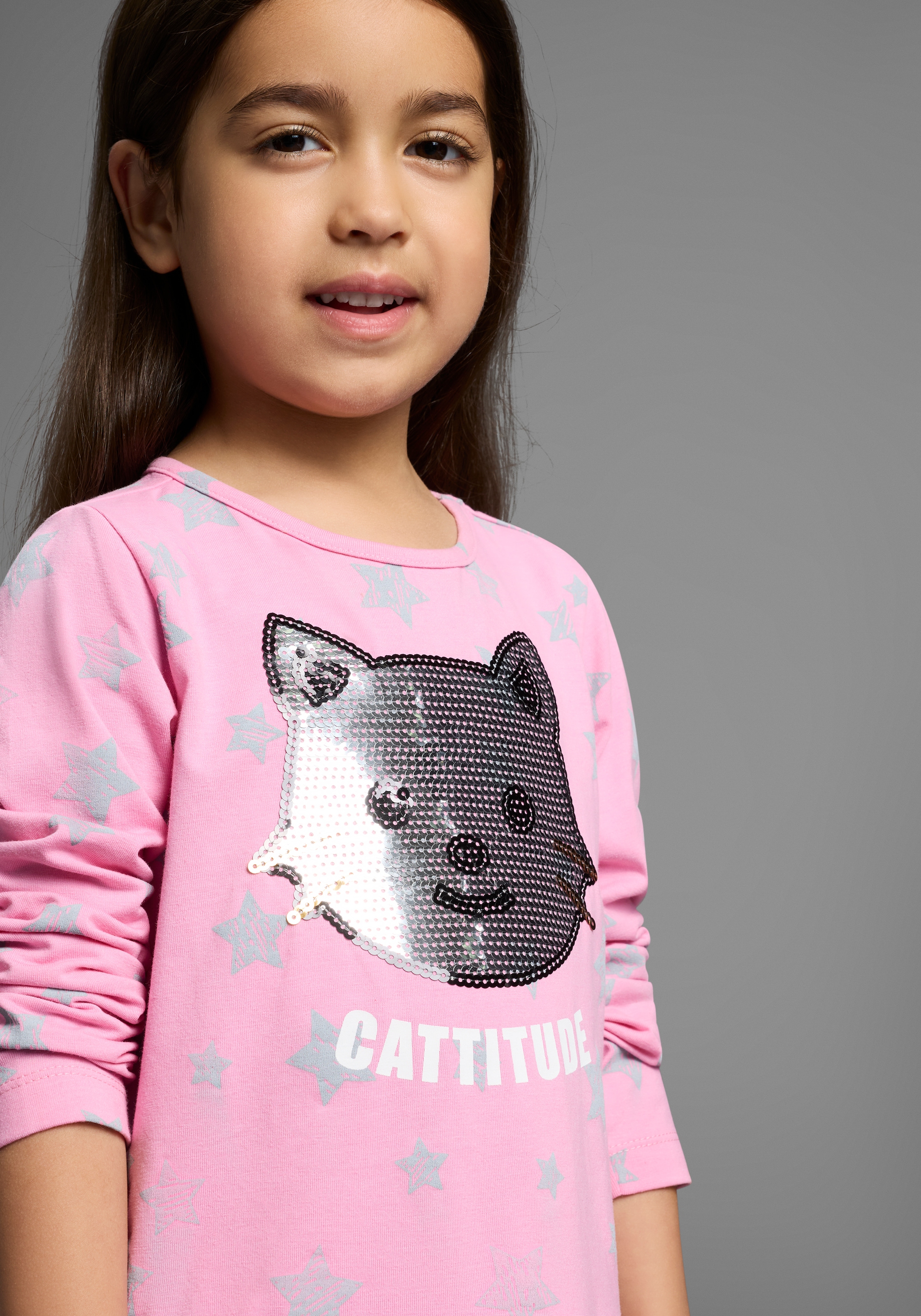 KIDSWORLD Jerseykleid »Kleid mit Pailletten«, Shirtkleid mit süsser Paillettenapplikation