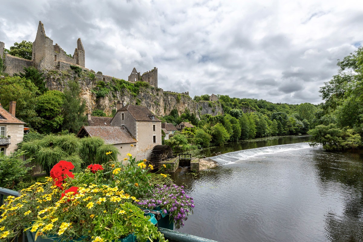 Image of Papermoon Fototapete »Burg am see«, Vliestapete, hochwertiger Digitaldruck, inklusive Kleister bei Ackermann Versand Schweiz