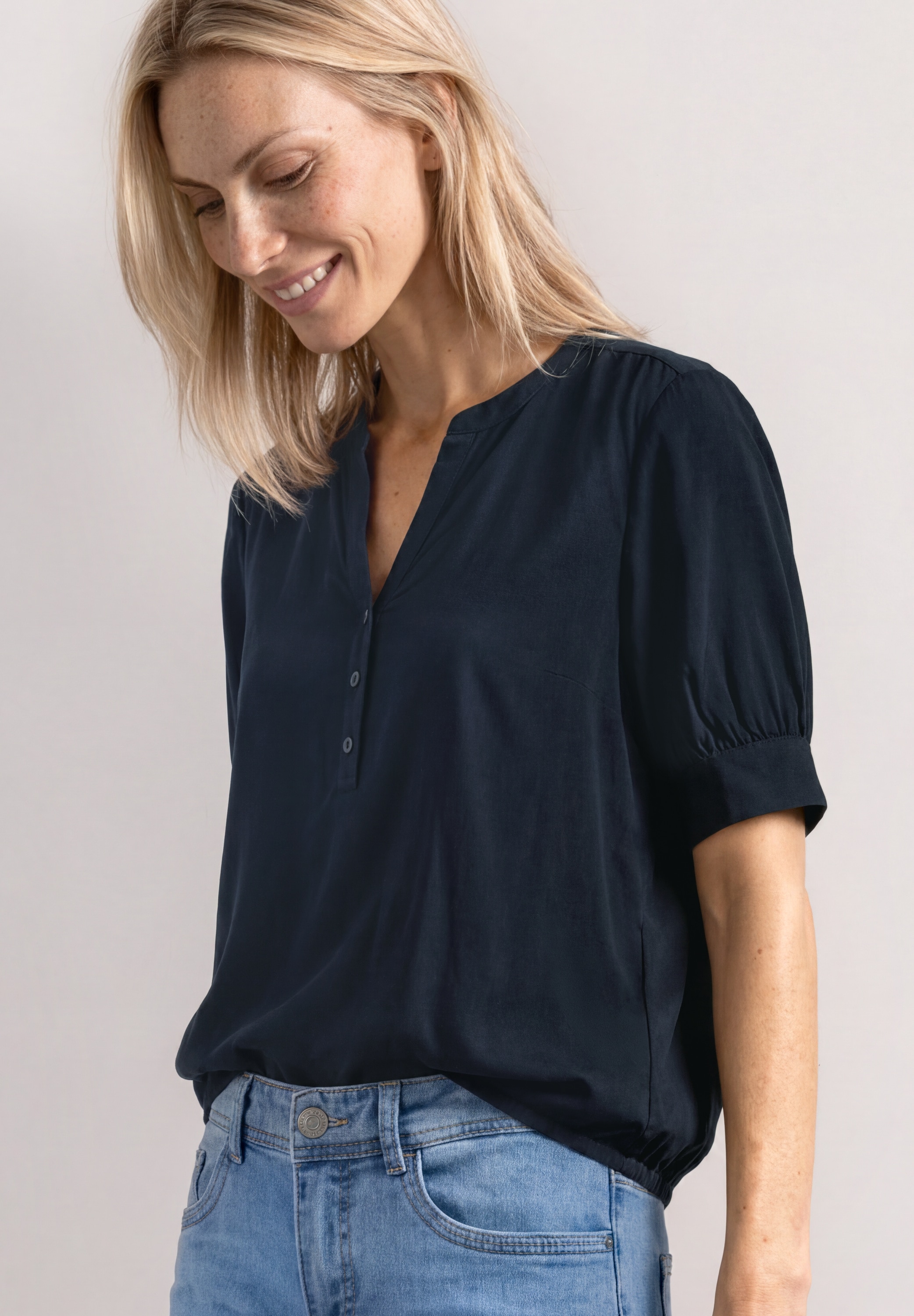 Image of STREET ONE Kurzarmbluse Kurze Sommerbluse mit Splitneck