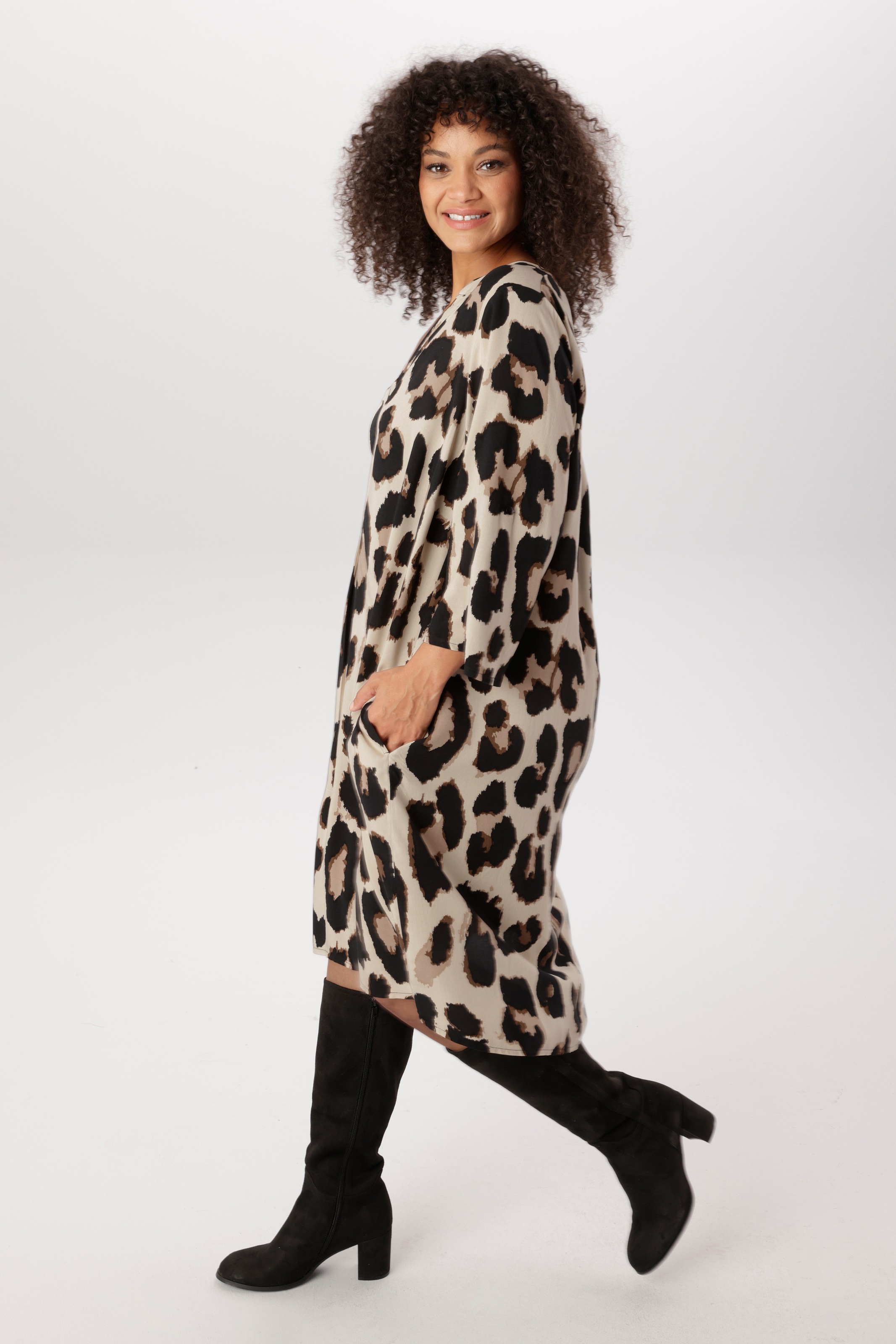 Aniston PLUS Robe imprimée mit tollem Leoprint - NEUE KOLLEKTION