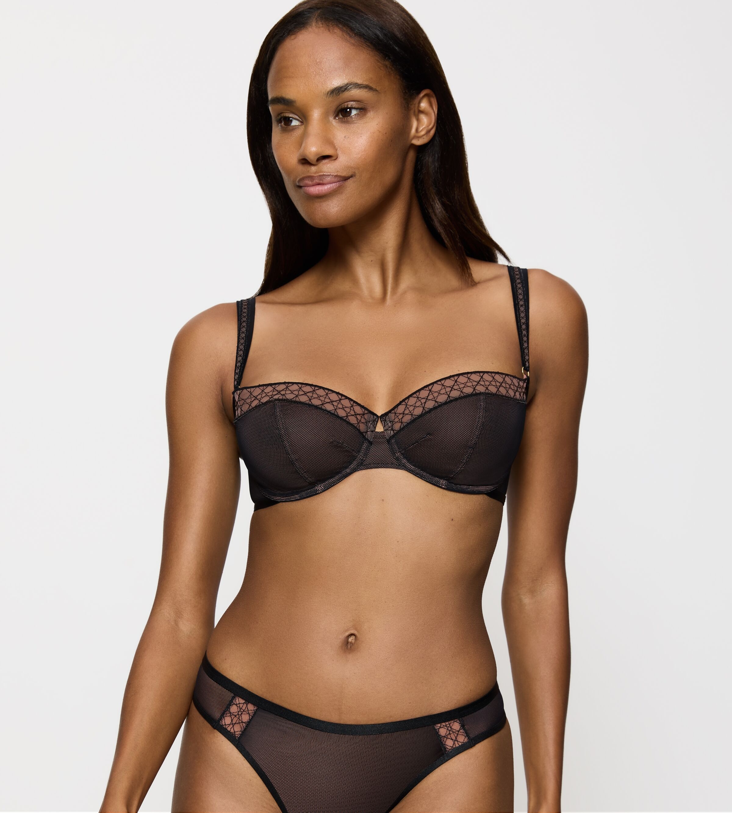 Triumph Bügel-BH »Palina Cosmic Heartbeat« elegant, Doppel-Träger, Lifting-Effekt, Mesh, weich, elastisch