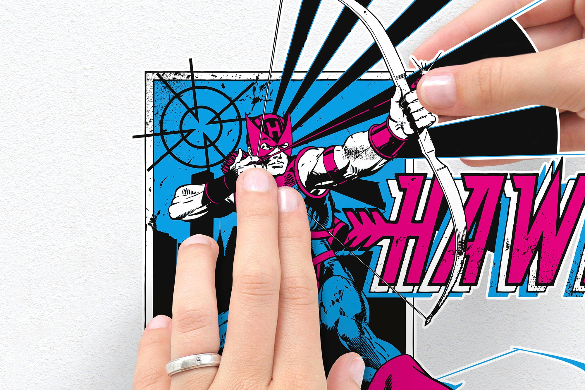 Komar Wandtattoo »Hawkeye Comic Classic - Grösse 50 x 70 cm«, (1 St.), selbstklebend, Wandsticker, Kinderzimmer
