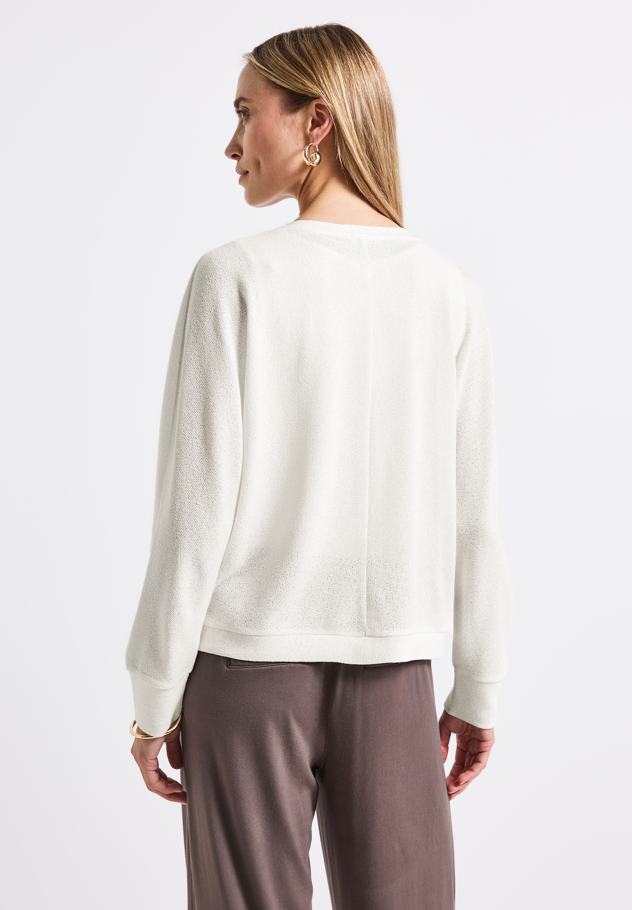 STREET ONE Strickjacke, im Strick-Look und mit V-Ausschnitt