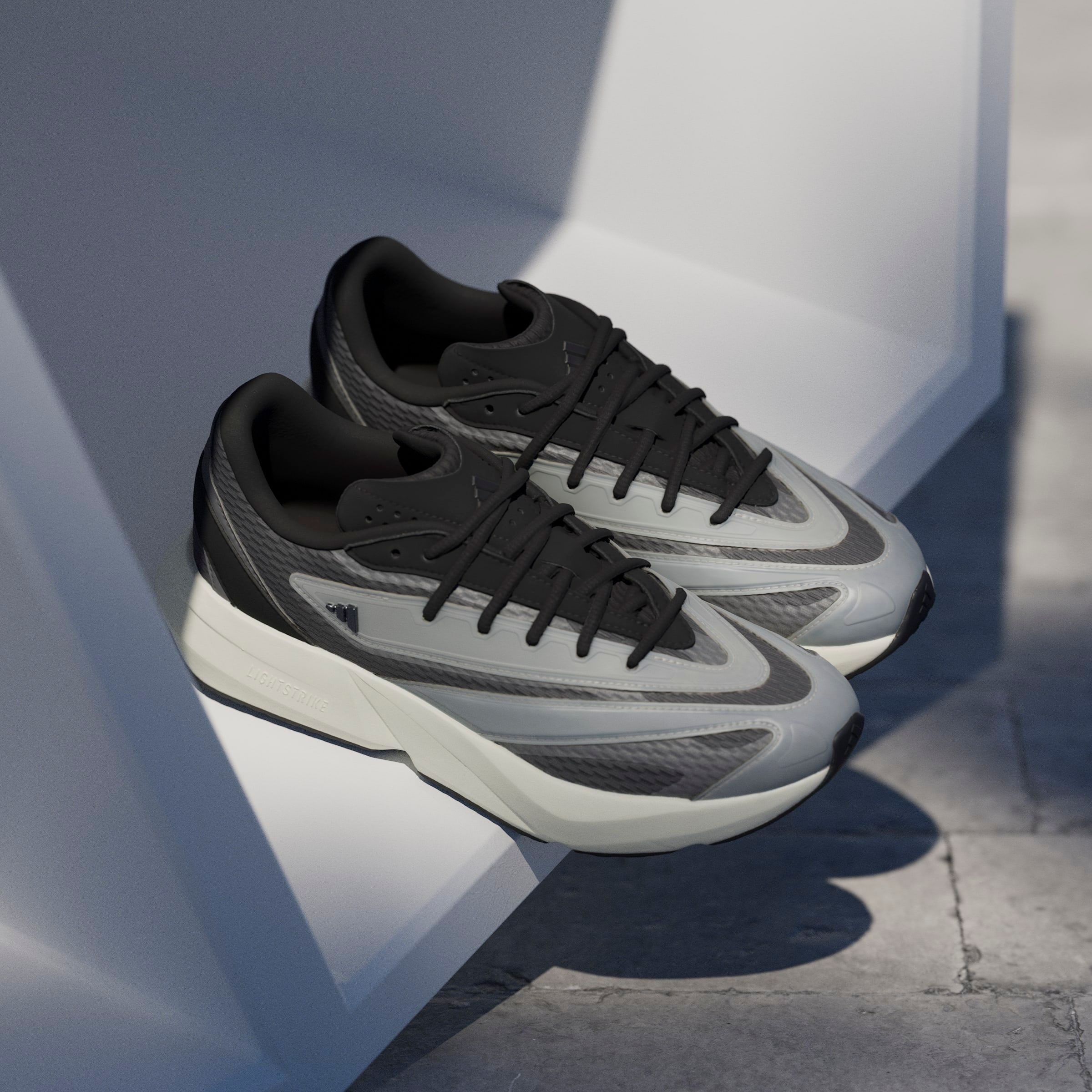 adidas Sportswear Sneaker »LIGHTBLAZE«