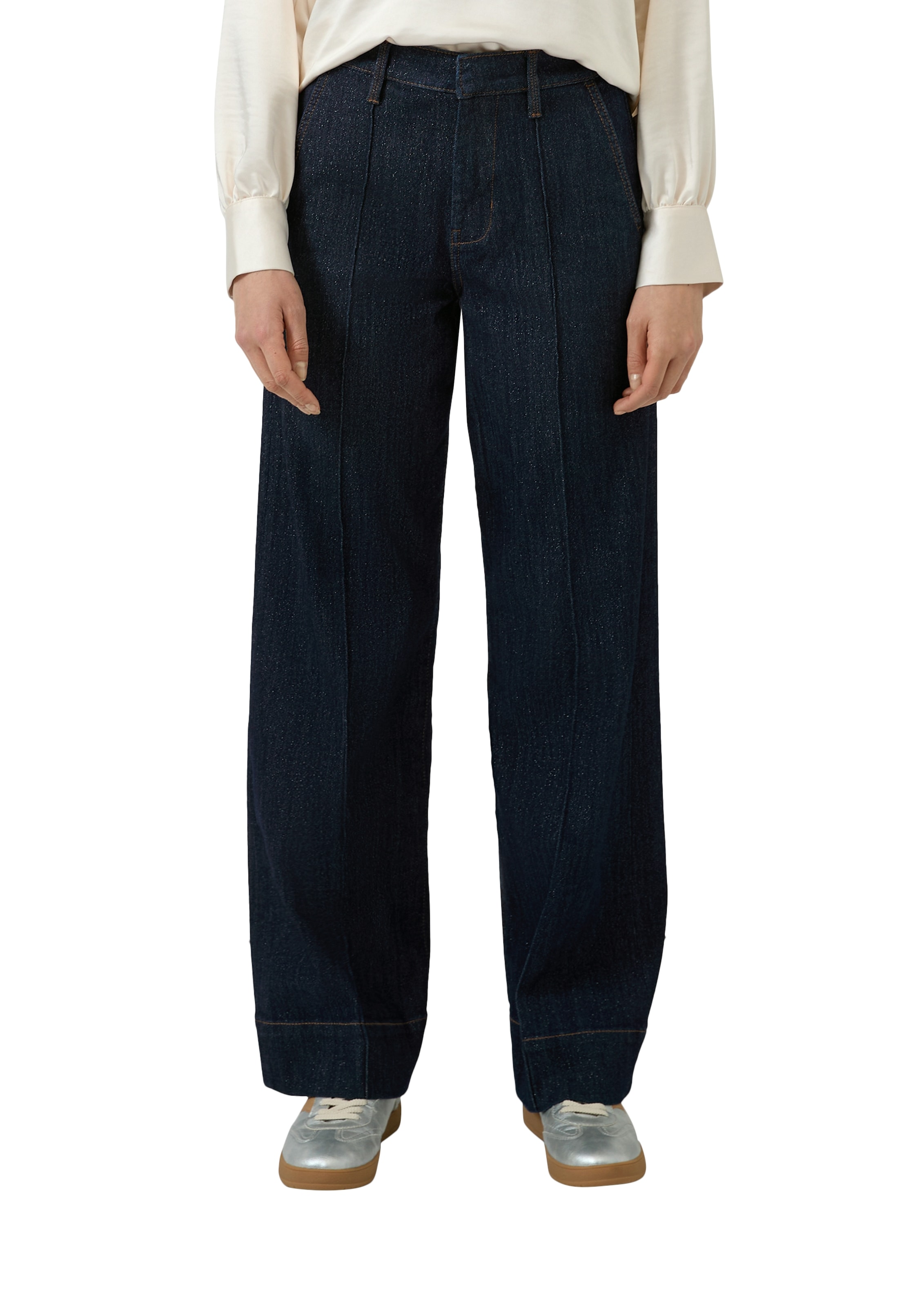 Image of s.Oliver Gerade Jeans "SURI" mit Bügelfalte und kontrastfarbenen Nähten