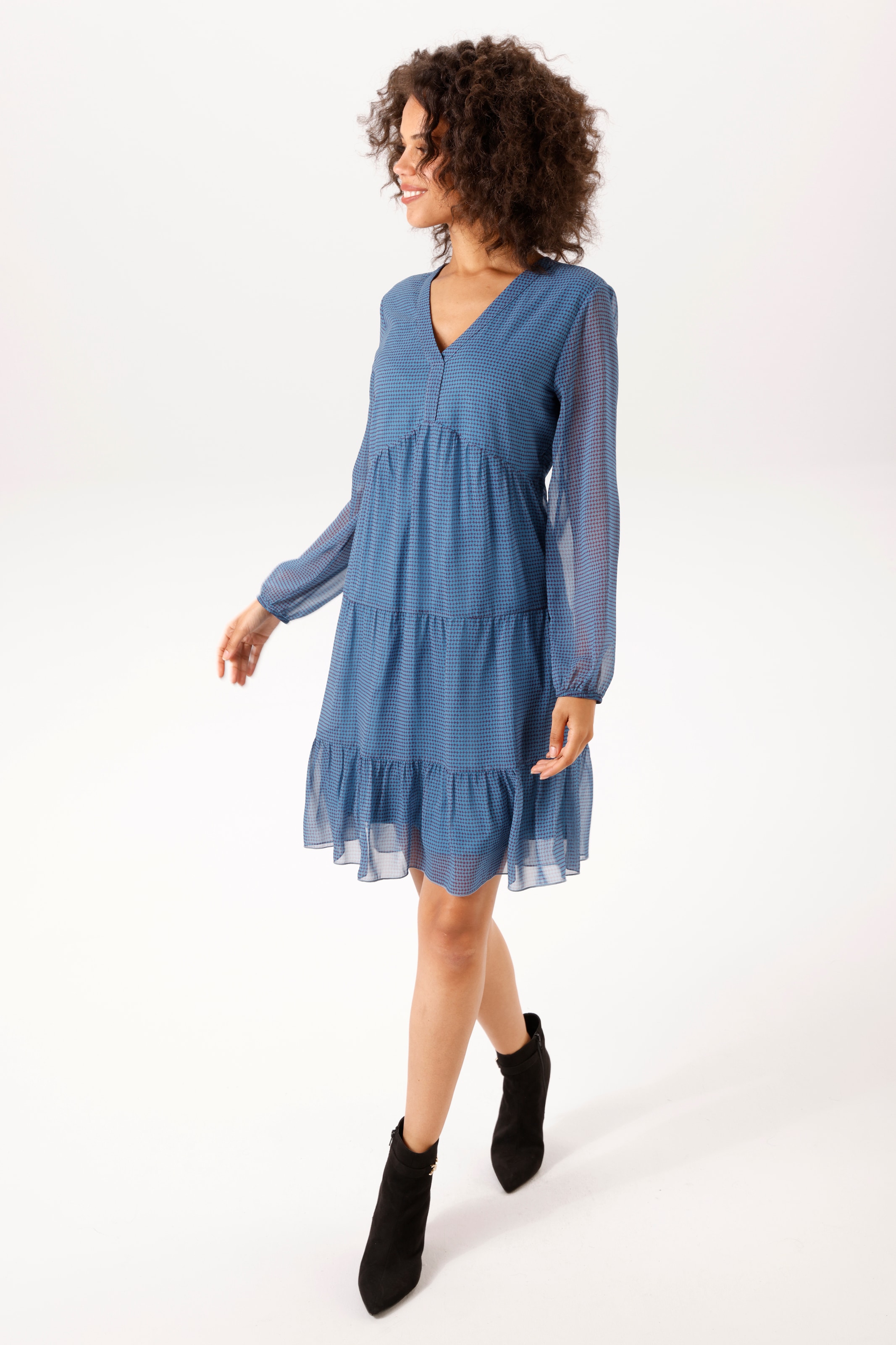 Image of Aniston CASUAL Tunikakleid mit trendfarbenem, grafischen Druck - NEUE KOLLEKTION
