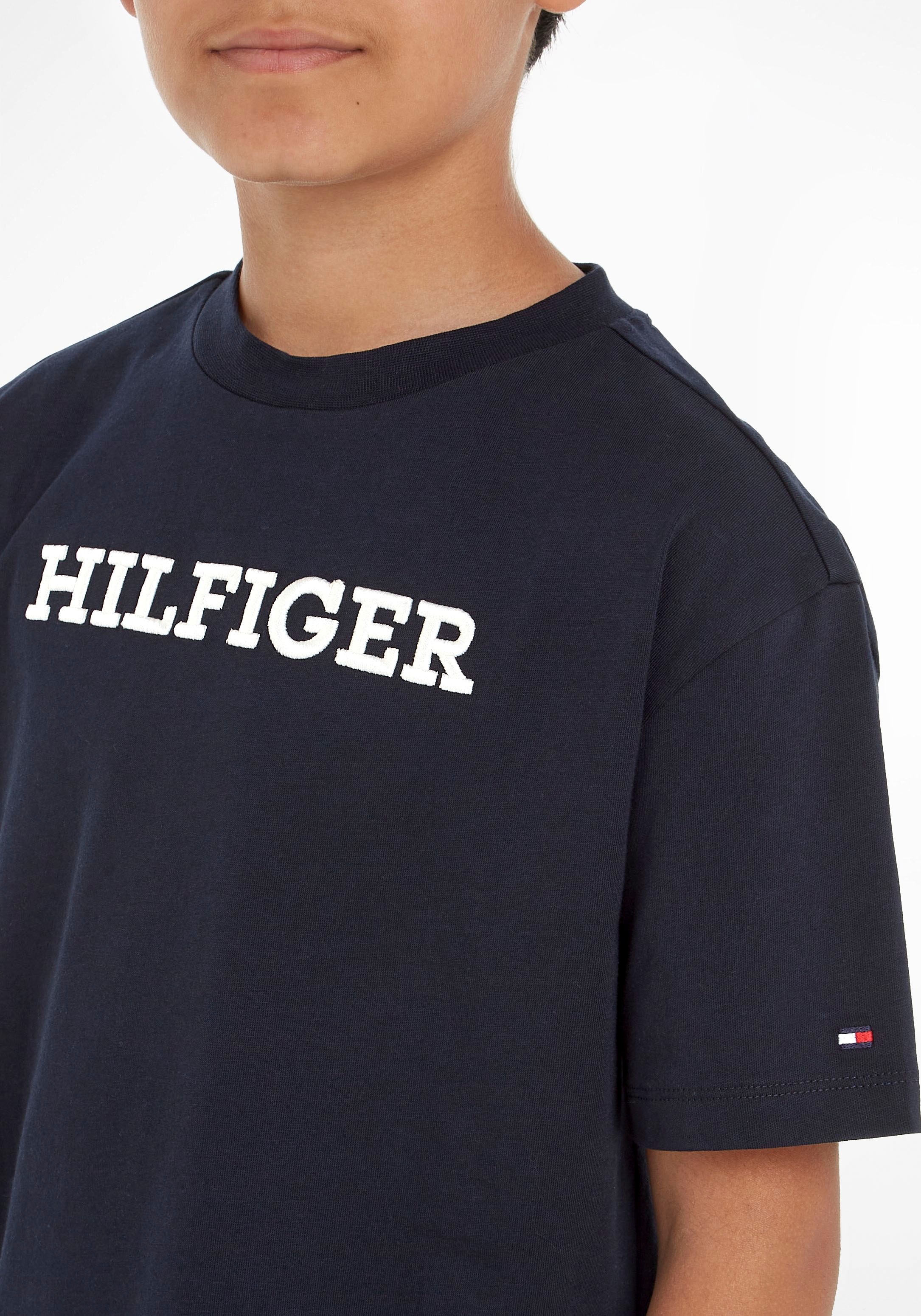 Tommy Hilfiger T-Shirt »U MONOTYPE TEE S/S«, mit grosser Logo-Stickerei