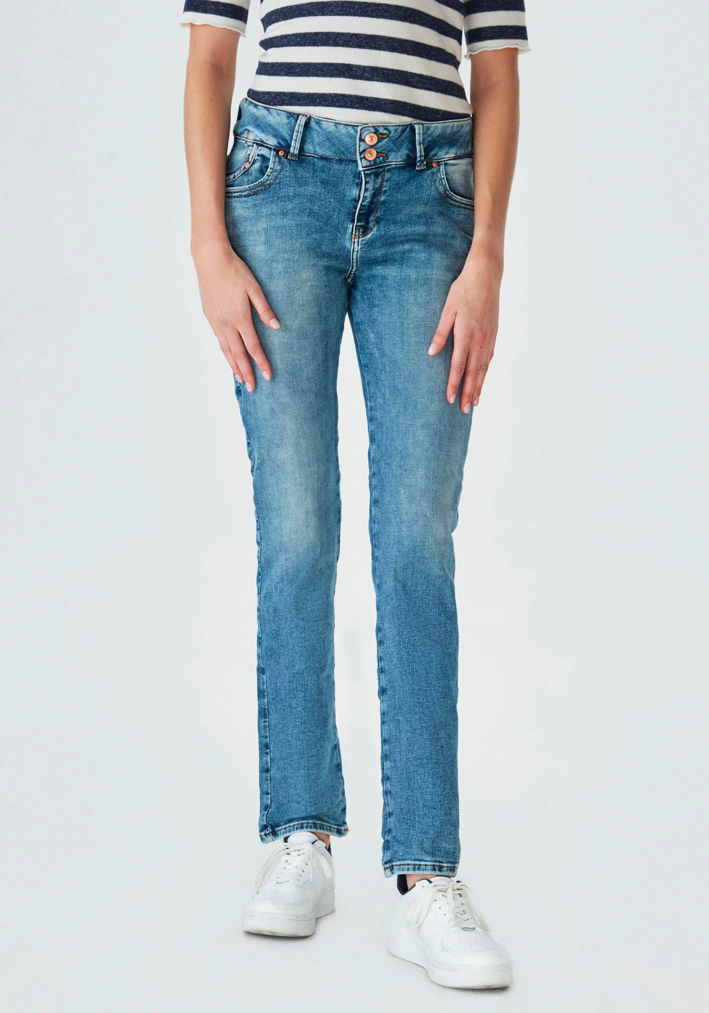 LTB Slim-fit-Jeans »Molly«, mit doppelter Knopfleiste & Stretch kaufen