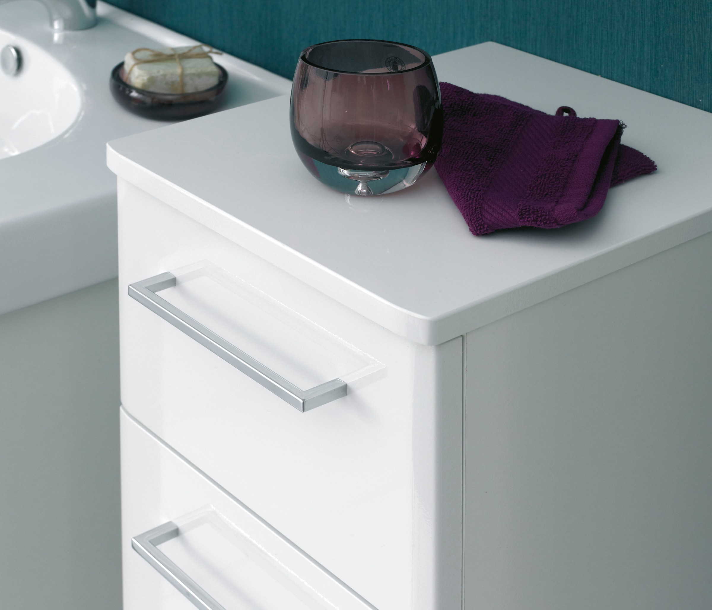 Saphir Unterschrank »Quickset 316 Badschrank 1 Tür, 1 Schublade, 30cm breit, Weiss Hochglanz« Badezimmer-Unterschrank inkl. Türdämpfer, Griffe in Chrom Glanz