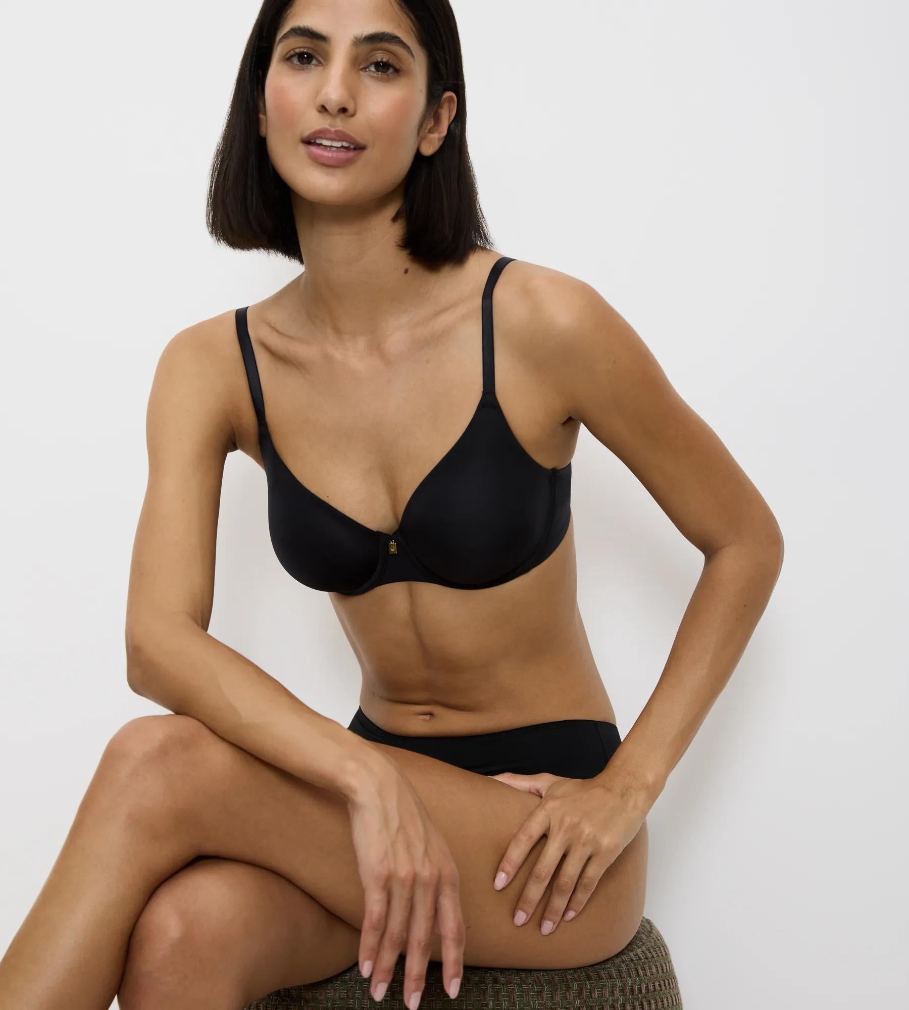 Triumph Soutien-gorge à armatures »Body Make-Up Essentials W« Cups spacer, respirants, sans coutures, légers