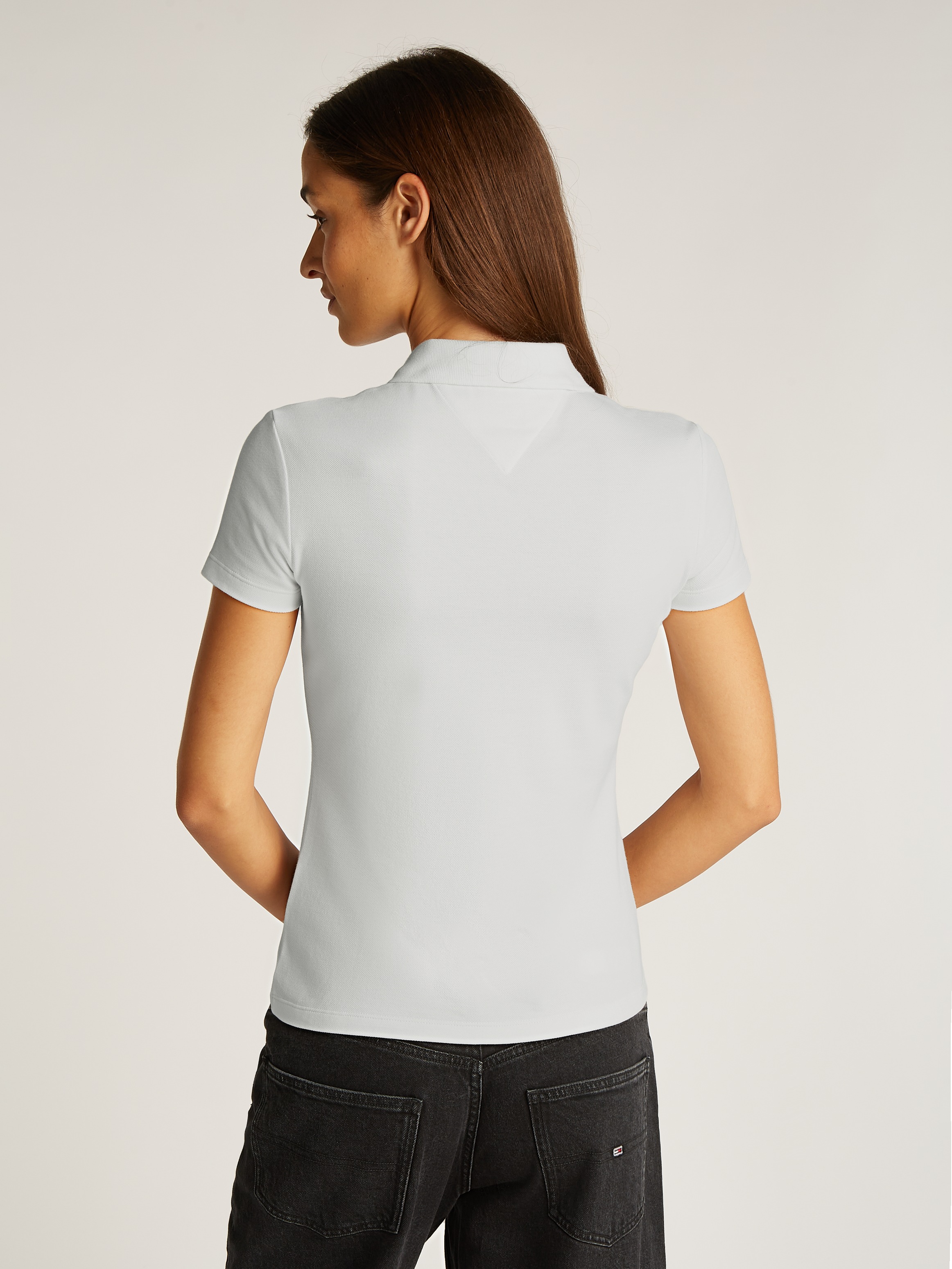 Tommy Jeans Poloshirt »TJW SLIM ESSENTIAL POLO SS«, mit Logostickerei