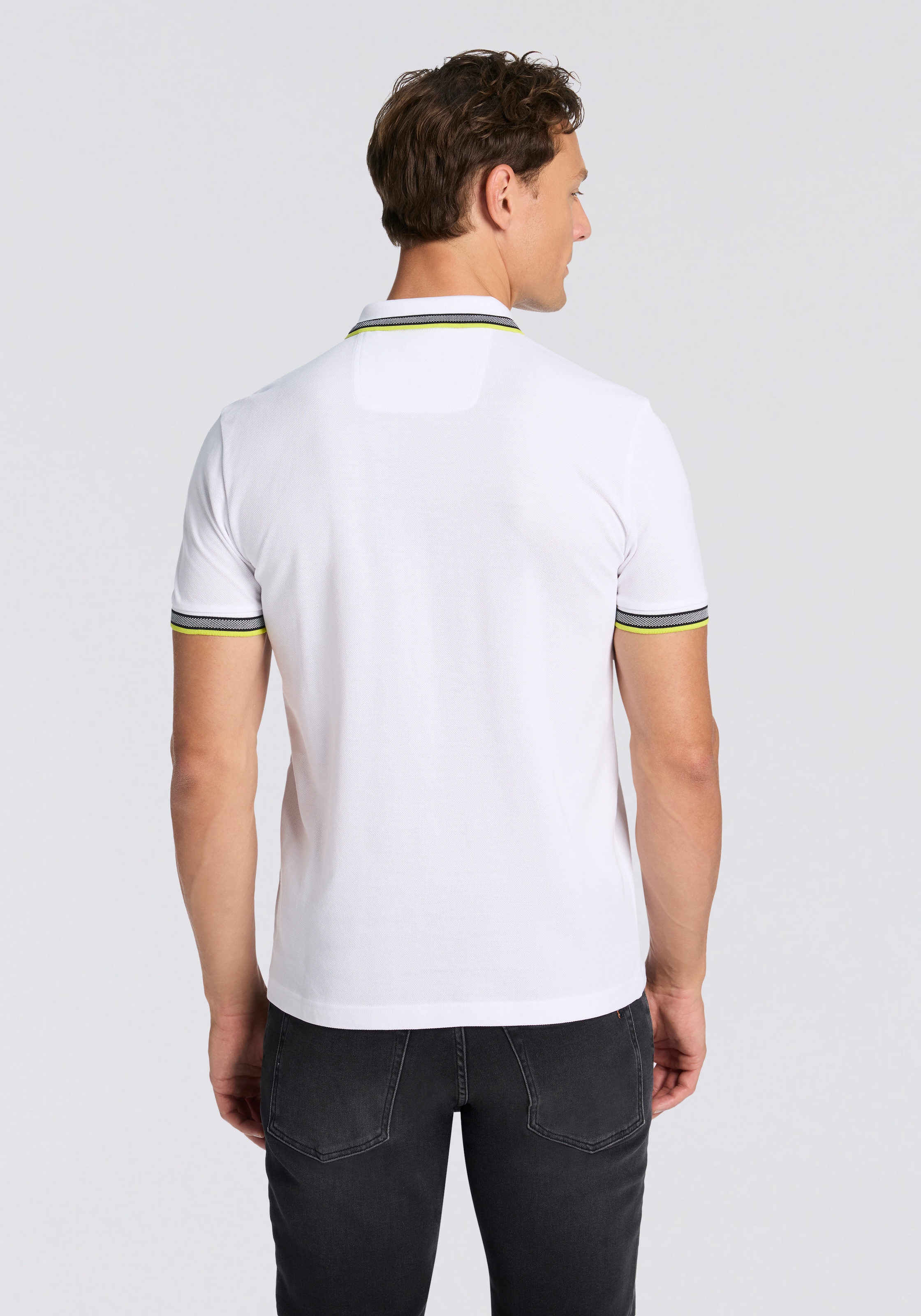 BOSS GREEN Polo »Paddy« atmungsaktive Piqué-Webstruktur, Flachstrickkragen, gerader Schnitt