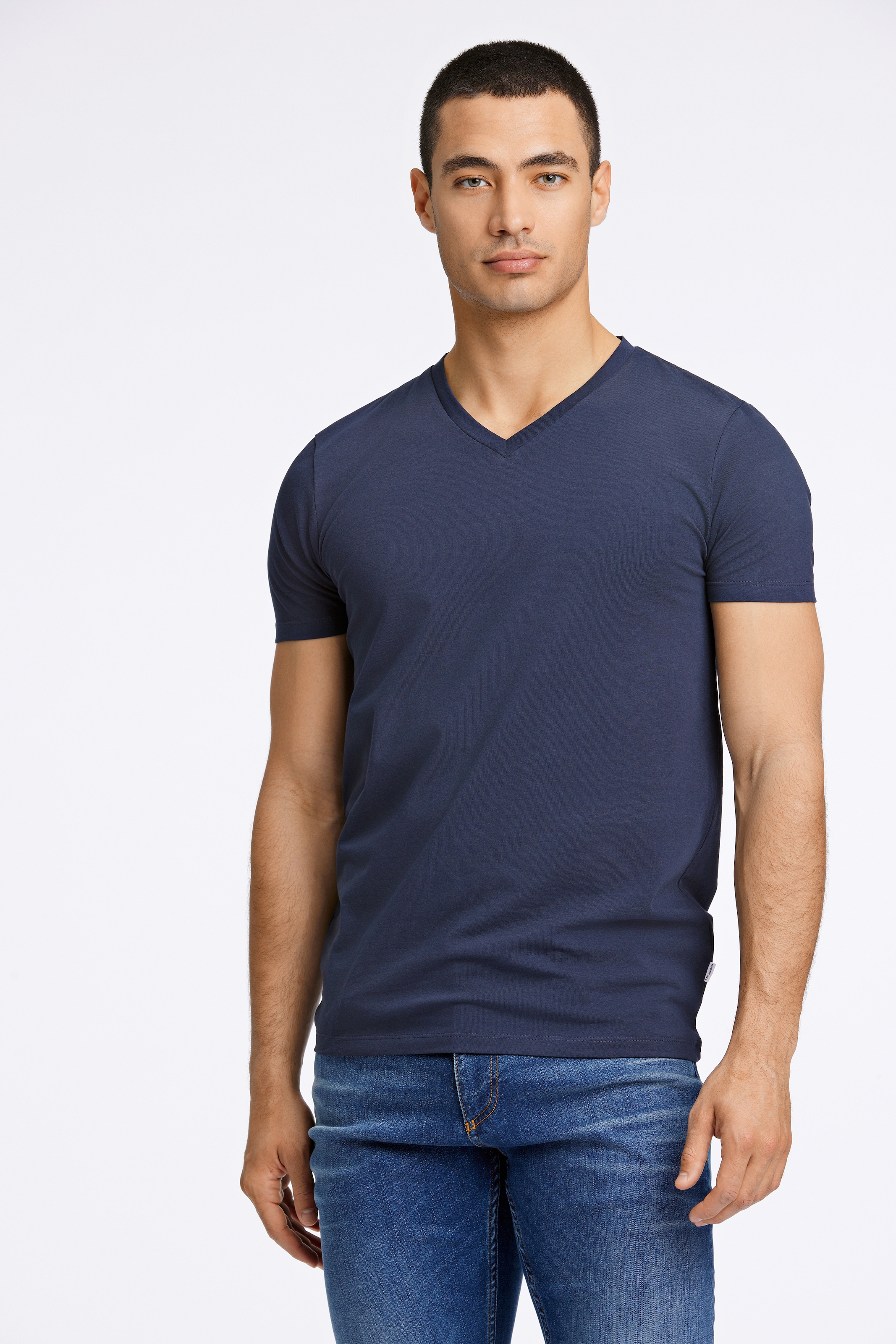 Image of LINDBERGH T-Shirt mit V-Ausschnitt