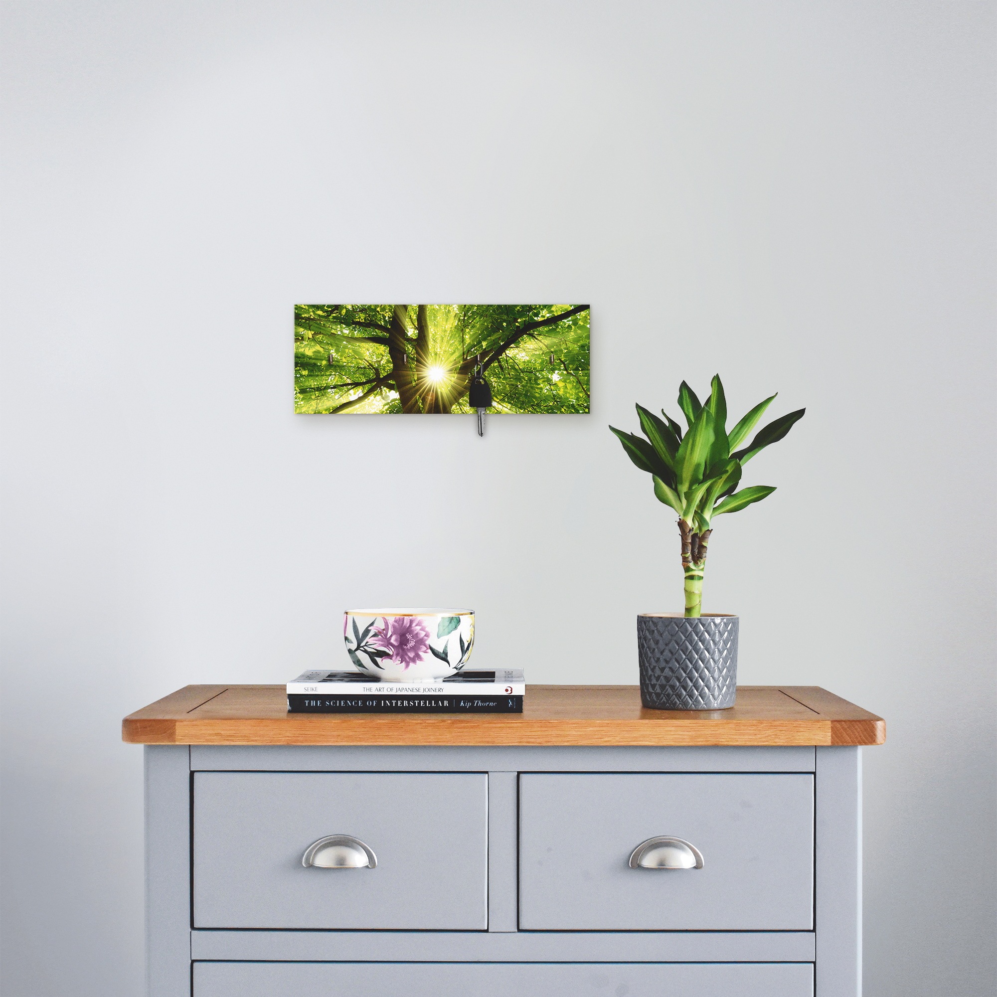 Image of Artland Hakenleiste »Sonne strahlt explosiv durch den Baum«, aus Holz mit 4 Schlüsselhaken – Schlüsselboard, Schlüsselbretter, Schlüsselhalter, Schlüsselaufhänger für den Flur – Stil: Modern bei Ackermann Versand Schweiz