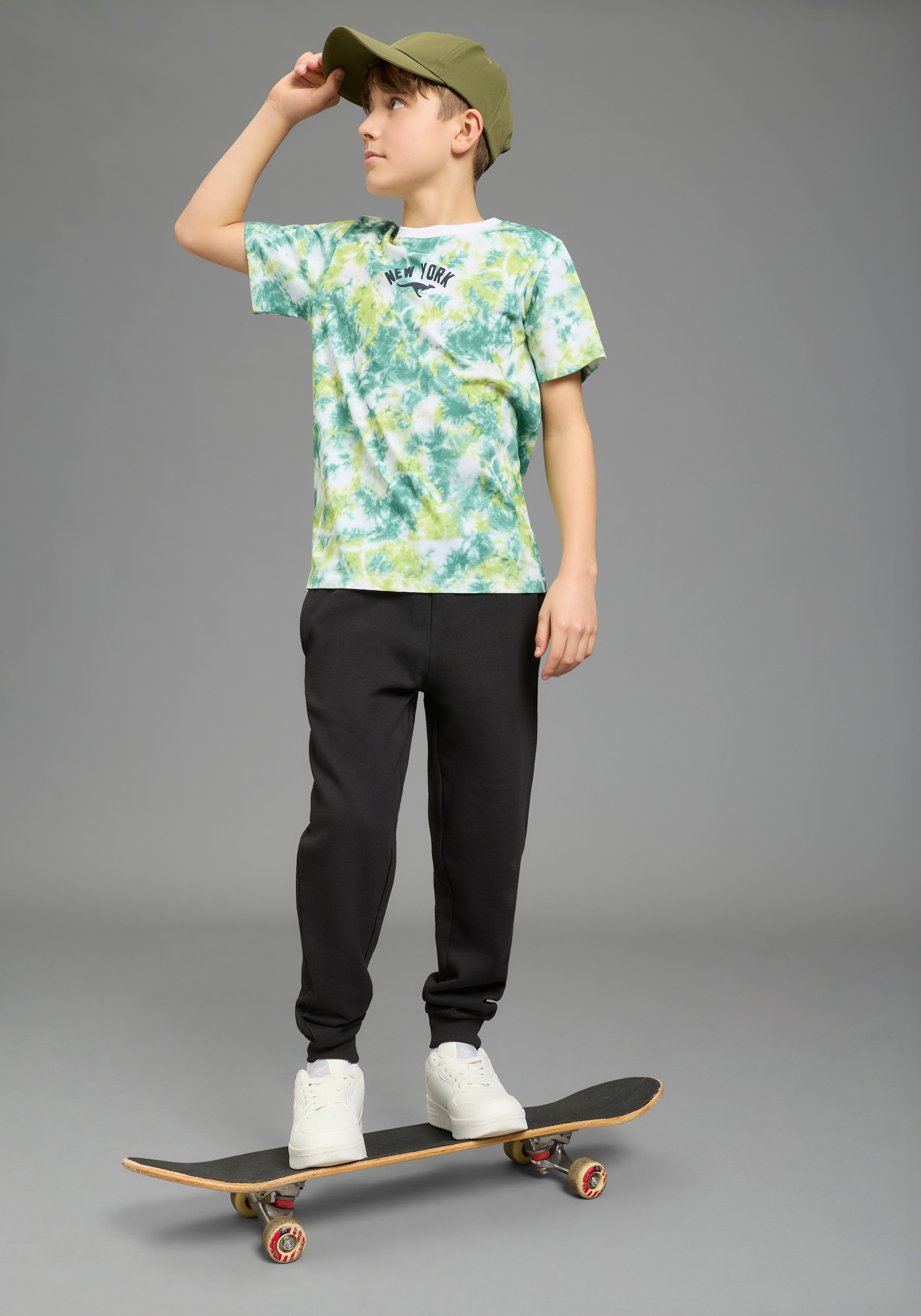 KangaROOS T-shirt »Kangaroos T-Shirt Batik-Optik« Basic Passform, Kurzarm, mit Batikmuster und Allover-Druck