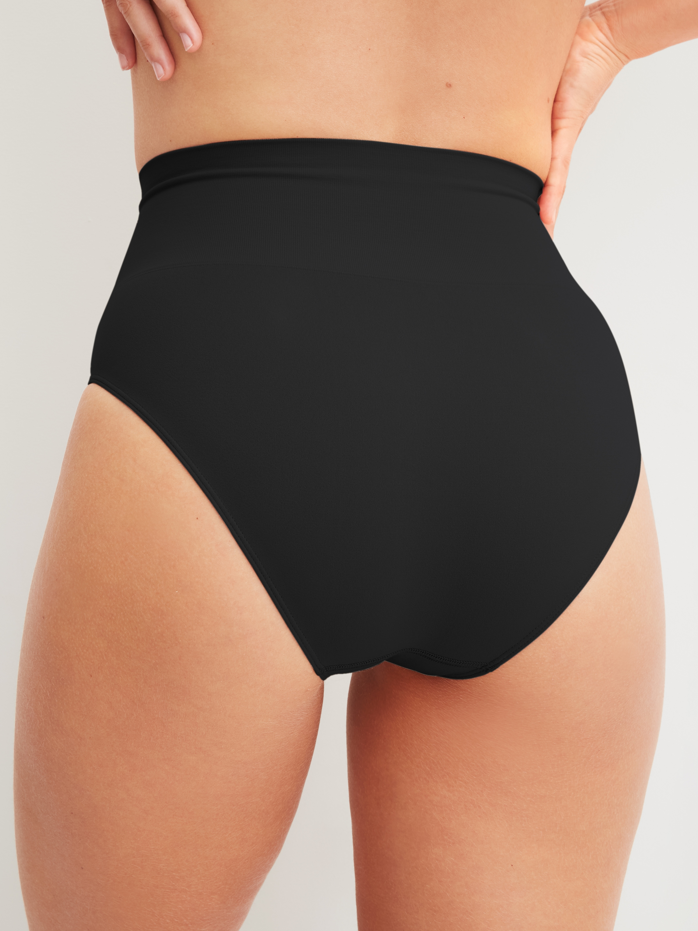 CALIDA Culotte haute »Seamless Shape« avec léger effet shape,