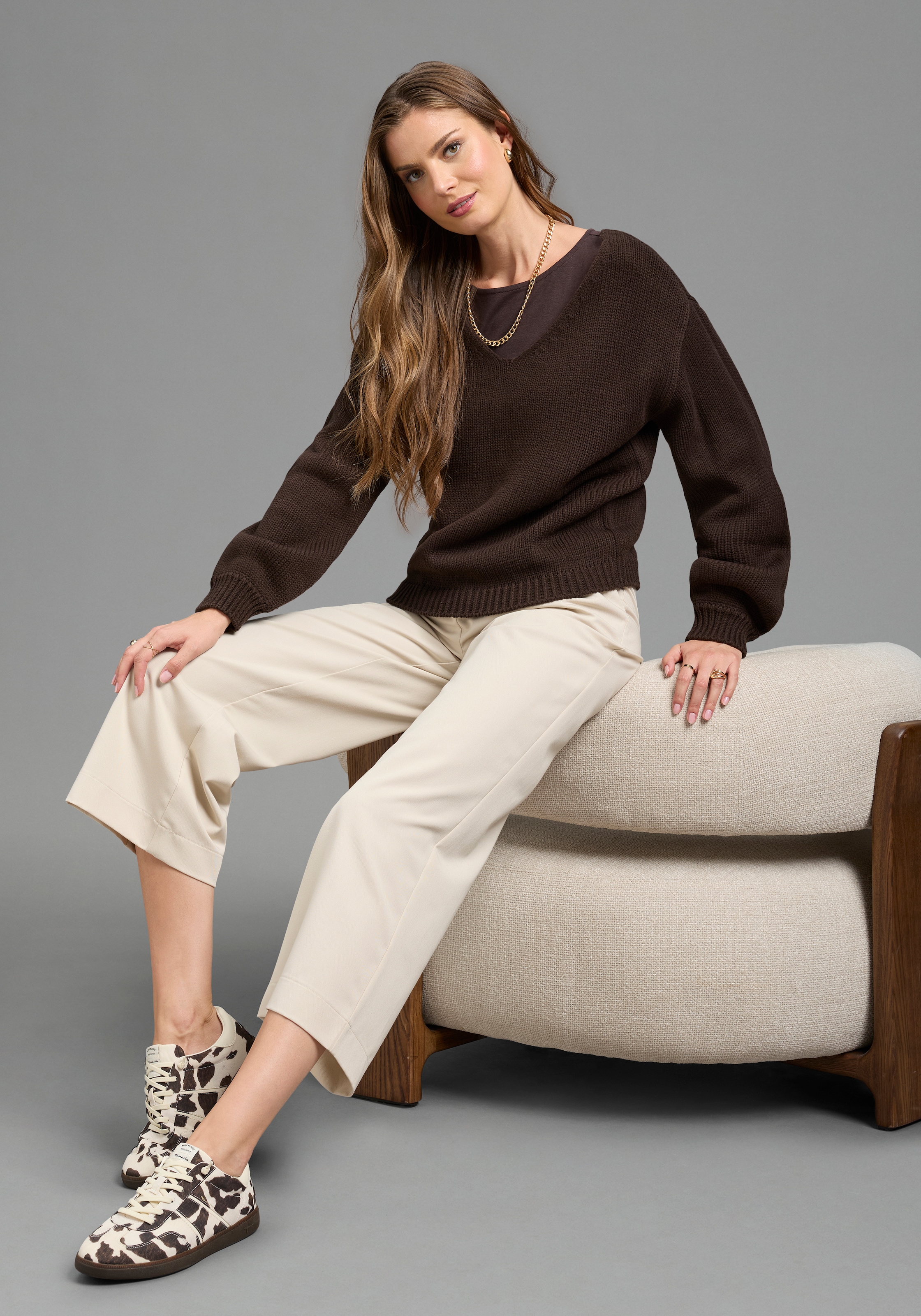 Laura Scott Pull col V »mit moderner Oversize-Passform« en maille grosse