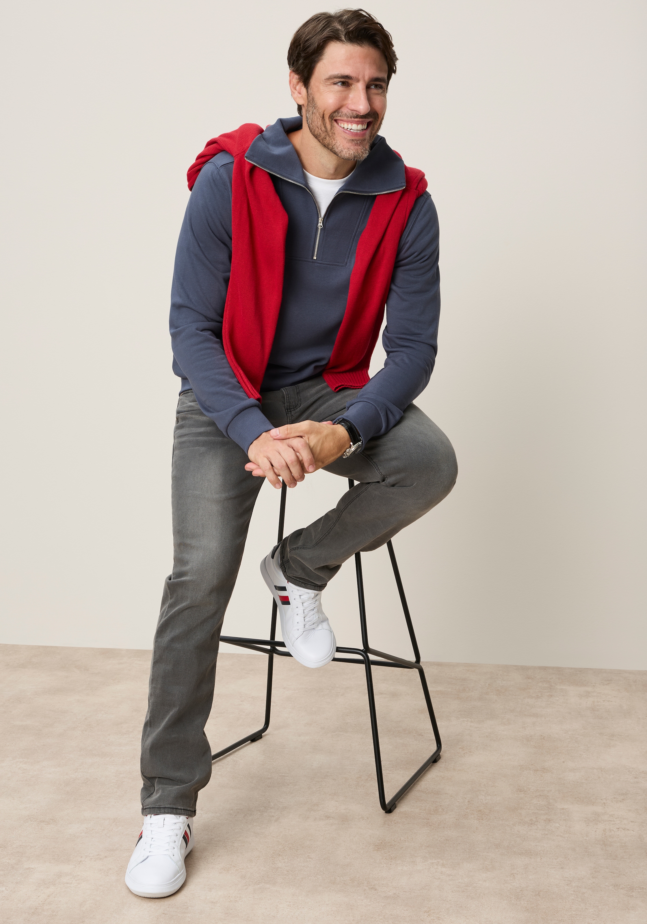 Man's World Sweat-shirt , tendance : pull à col montant avec touche maritime – décontracté, simple, polyvalent
