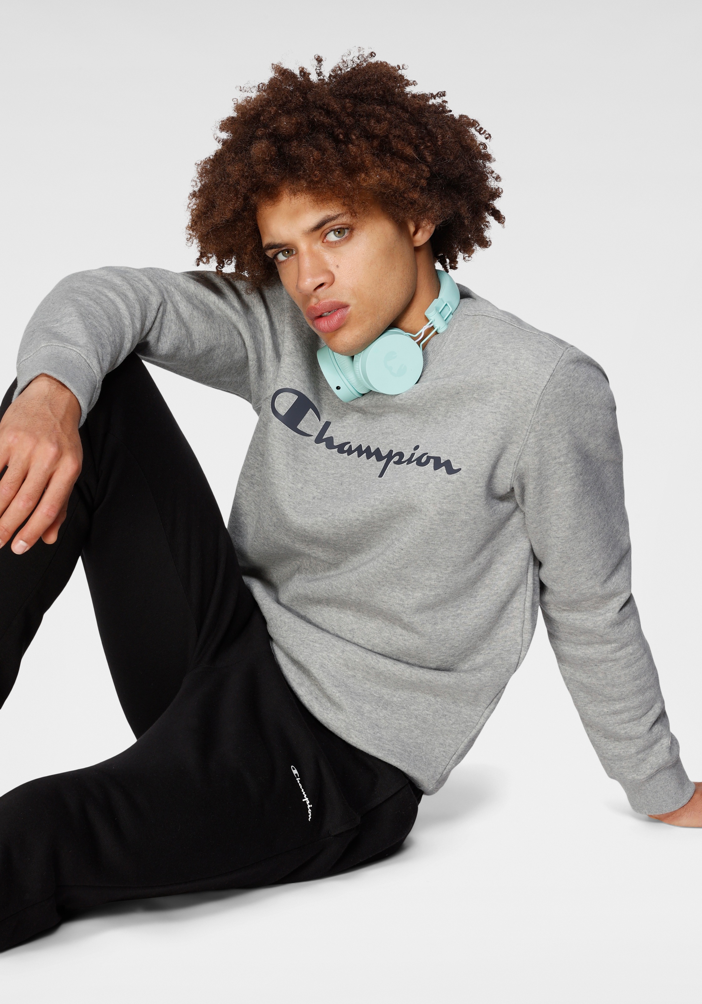 Image of Champion Sweatshirt »CEWNECK SWEATSHIRT« bei Ackermann Versand Schweiz