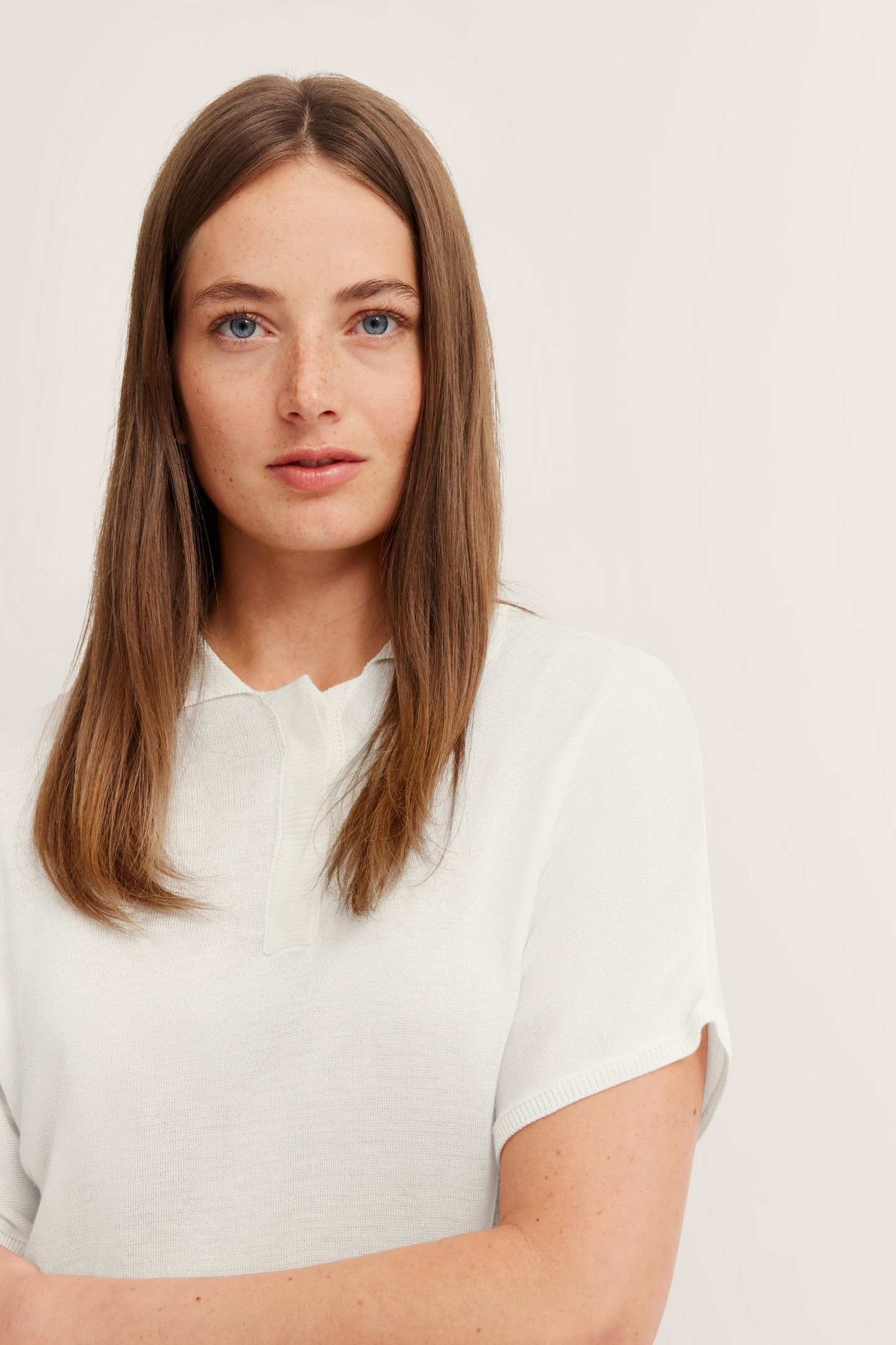 bugatti Rundhalspullover , mit kurzen Ärmeln
