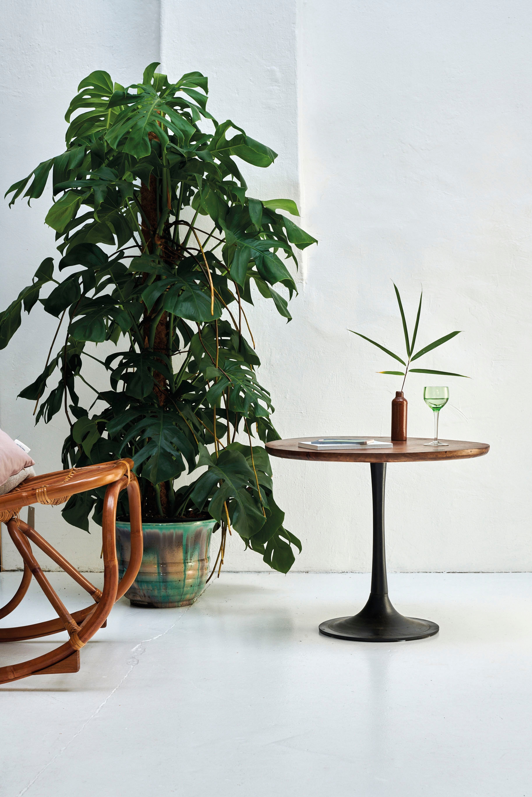 SIT Beistelltisch »T-MODERN COUCH TABLE MEDIUM« mit eingelassenem SIT Button