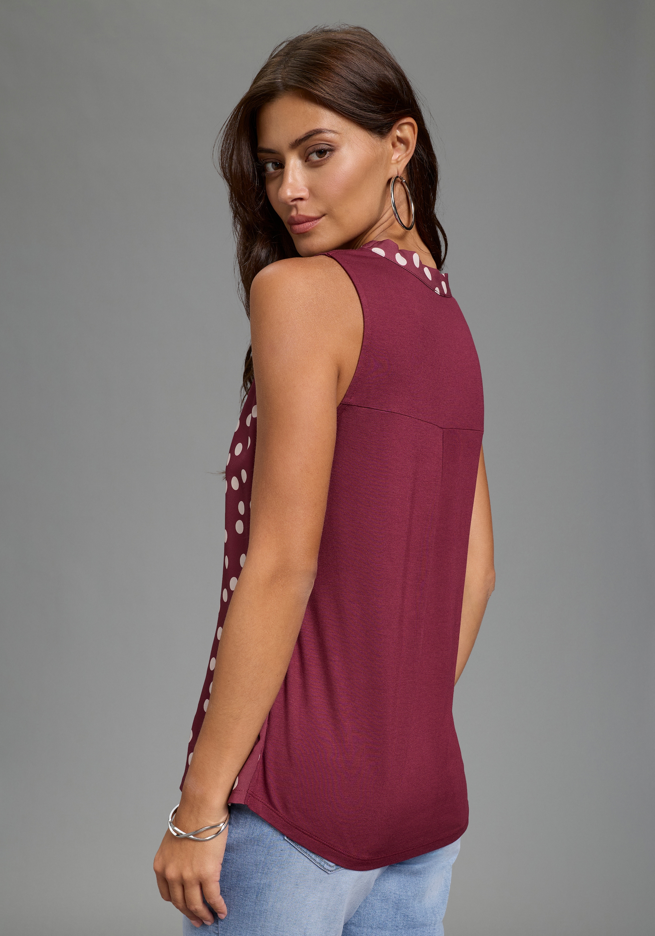 Laura Scott Blusentop figurnah, ohne Ärmel, aus Jersey- und Crêpe-Qualität, gemustert