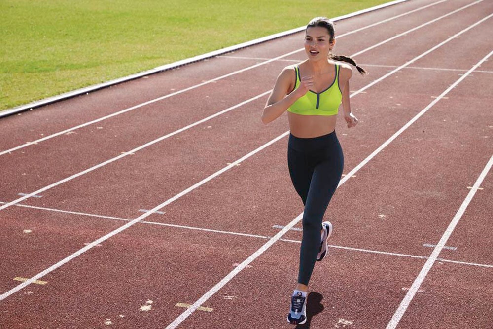 Anita Active Sport-BH »Air Control Delta Pad«, doppellagige Cups, Powertüll im Rücken, Schale schmal geschnitten