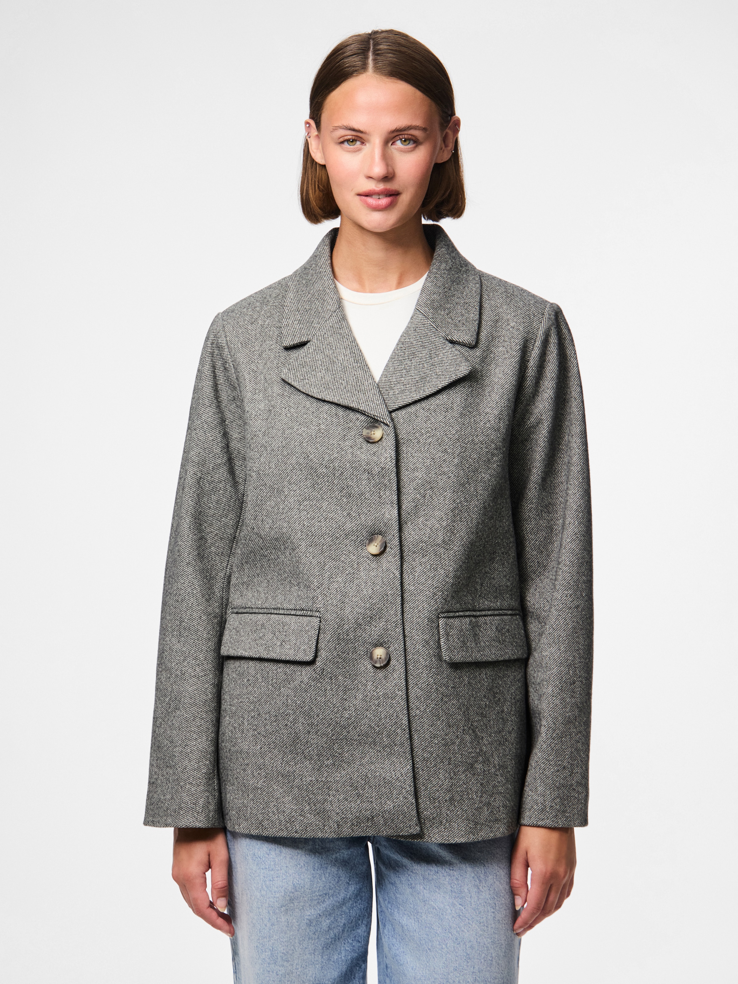 Image of pieces Hemdjacke "PCBIANCA LS BLAZER JACKET NOOS"