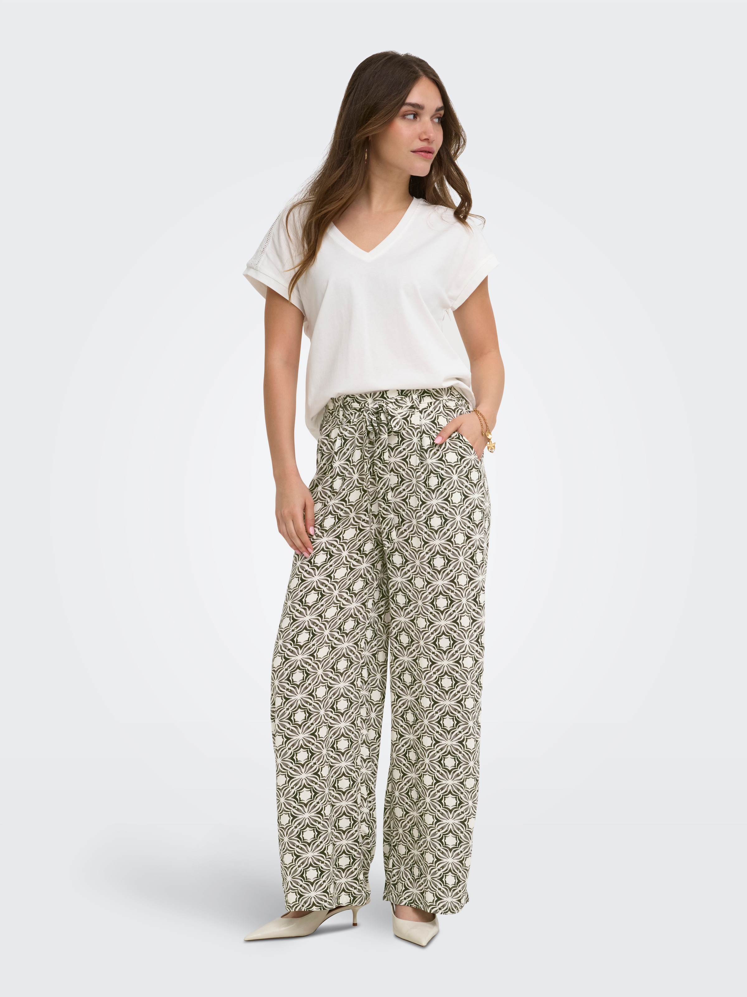 ONLY Schlupfhose »ONLSILVA LOOSE PANTS WVN NOOS«  Viskose, regular fit
