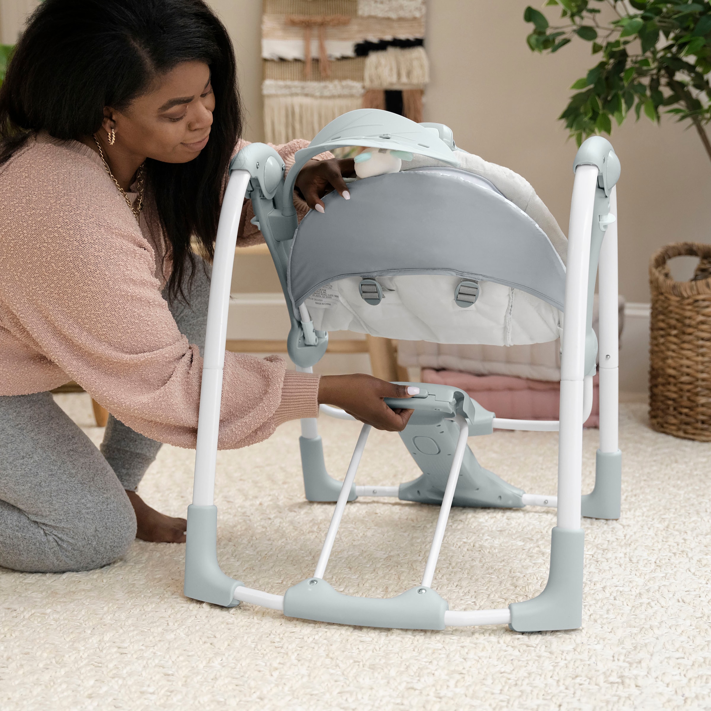 ingenuity Balançoire bébé »ConvertMe Swing-2-Seat Portable Swing - Raylan« mit automatischer Schaukelfunktion und Sound-Effekt