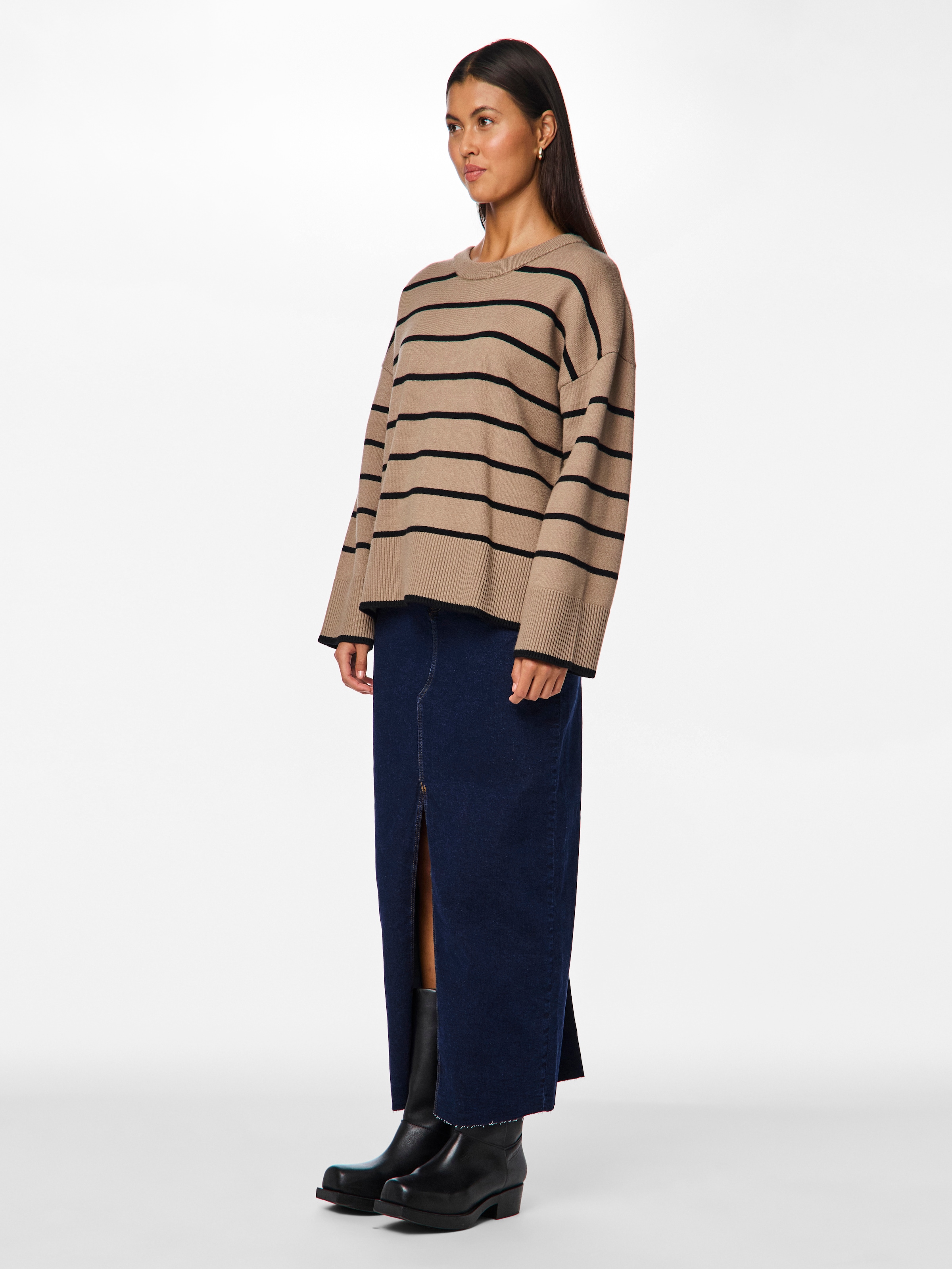 pieces Rundhalspullover »PCMATHILDE LS O-NECK KNIT NOOS BC«
