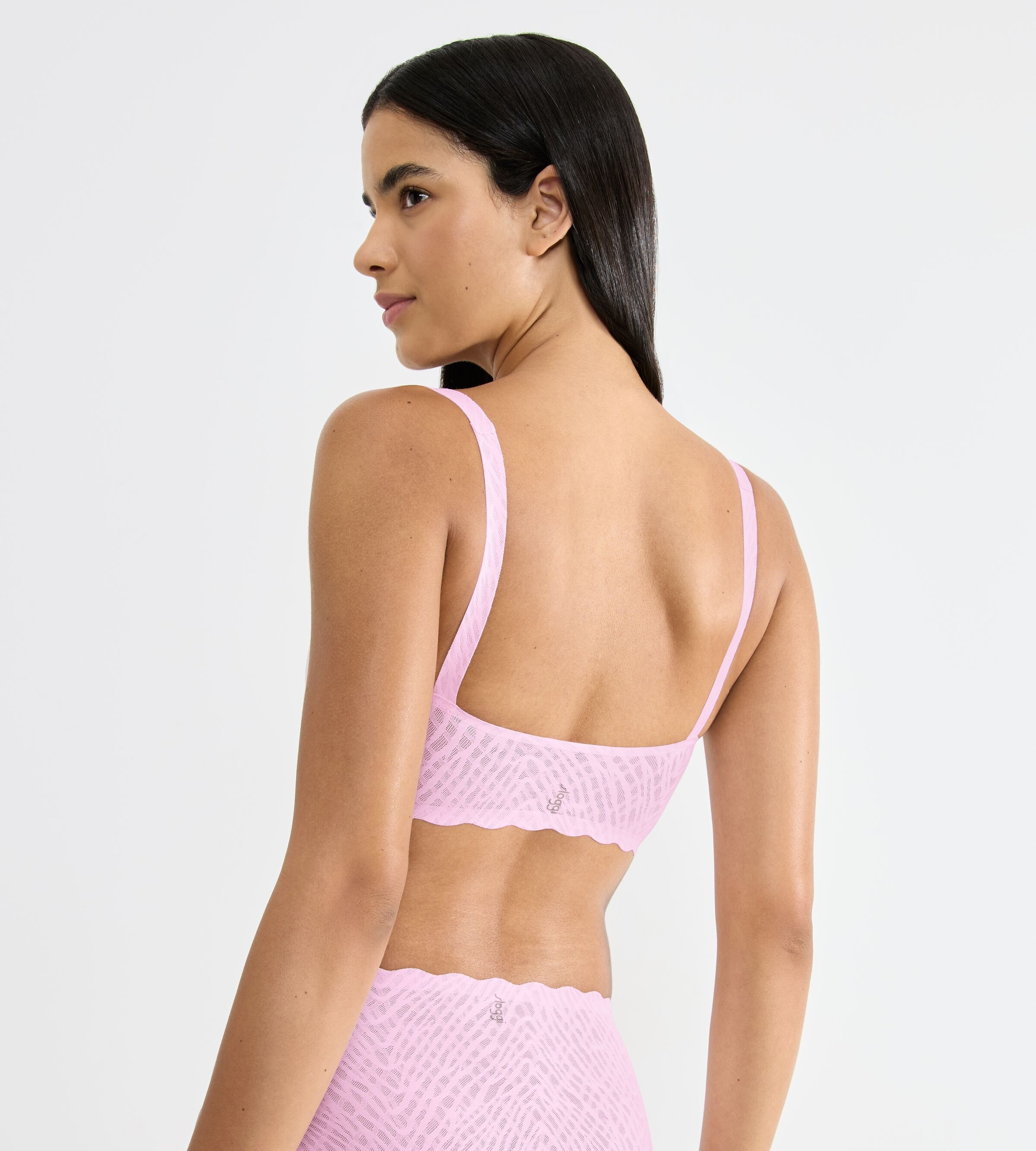 sloggi Bustier »ZERO Feel Bliss Top« unsichtbar mit Spitzenoptik