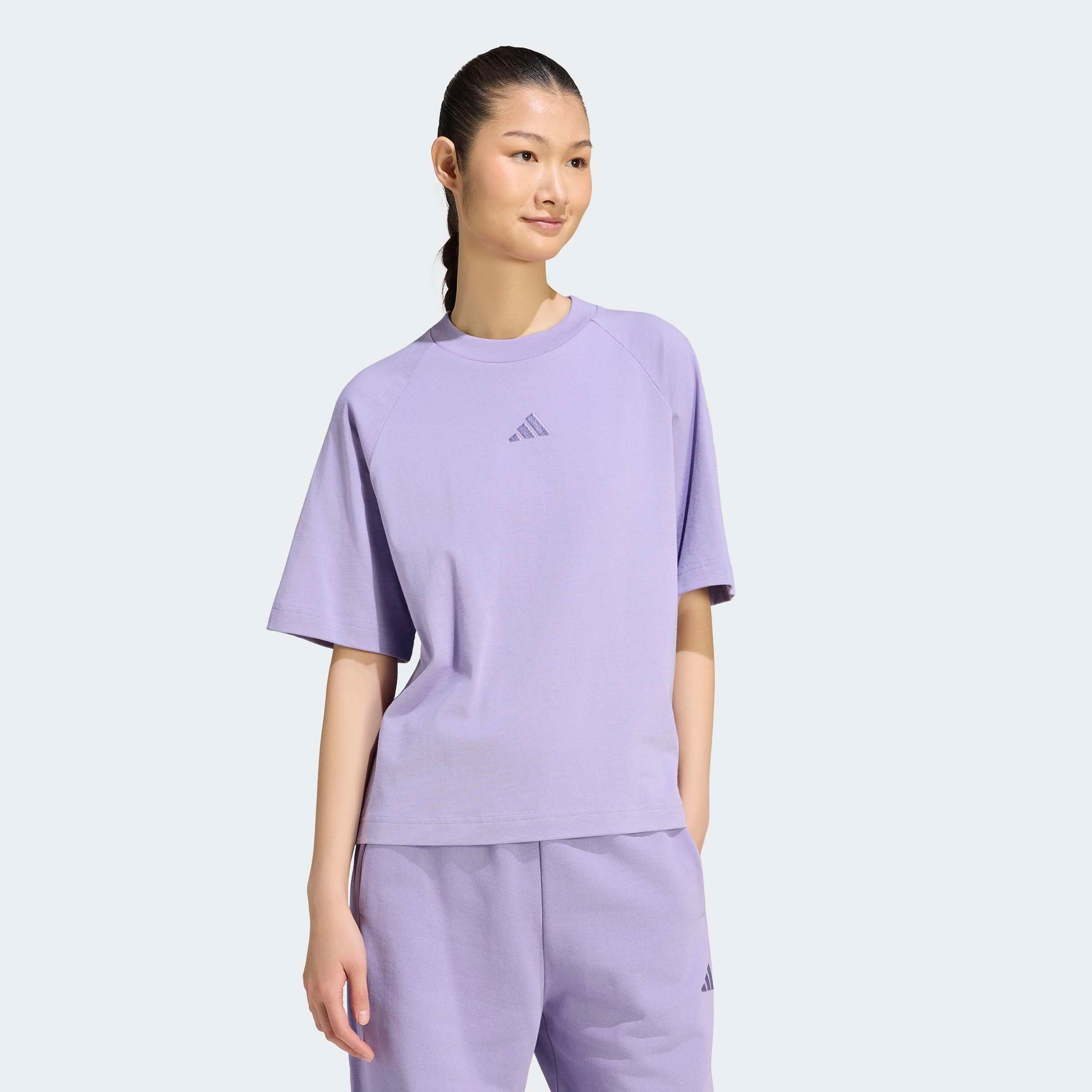 Image of adidas Sportswear T-Shirt "ADIDAS KIT, KLEINES LOGO" Schwere Premium-Qualität, robuste Stoffstruktur