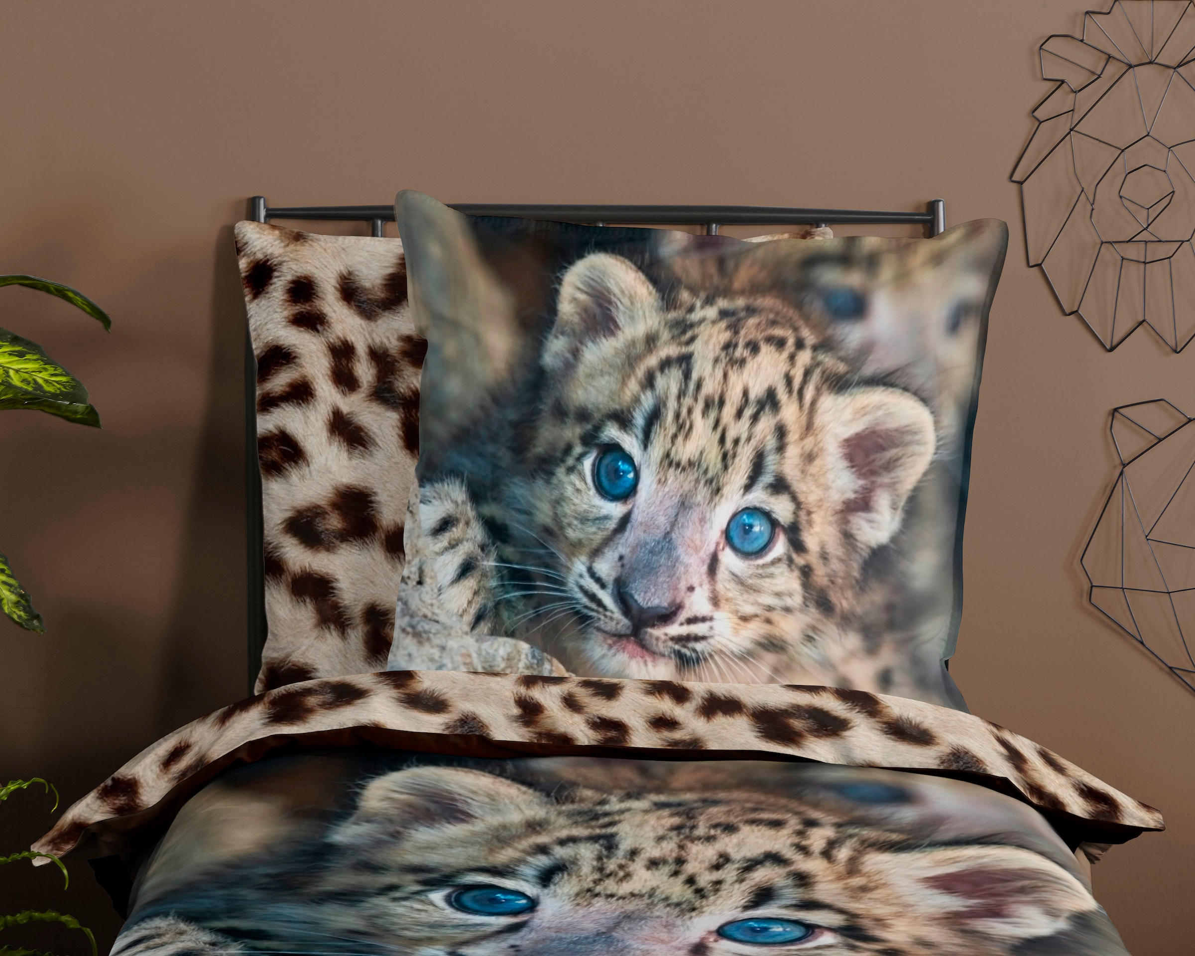 PURE luxury collection Kinderbettwäsche »Mascha«, Mikrofaser, 135x200, Pflegeleicht, Reissverschluss, Wende Kind, Leopard