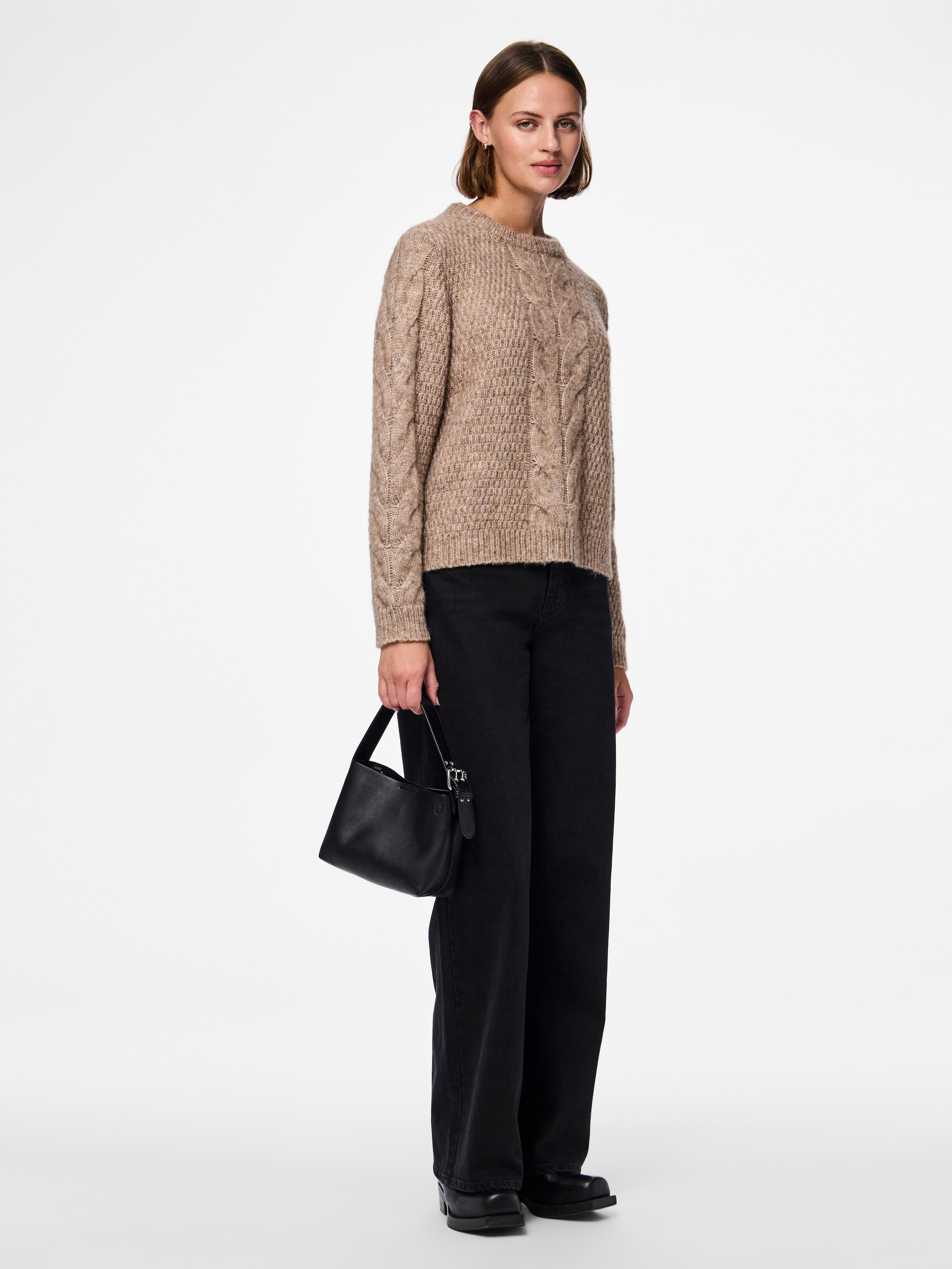 pieces Pull en tricot »PCNINA LS O-NECK KNIT NOOS BC«