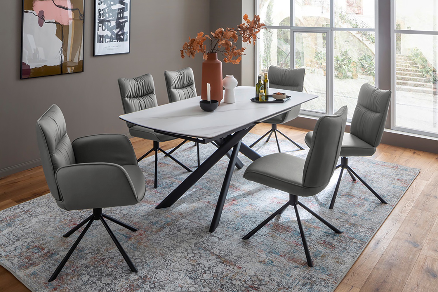 MCA furniture 4-Fussstuhl »MARIN Esszimmerstuhl (2er Set) - Stuhl«, (Set), 2 St., Microfaser, 360° drehbar, Metall schwarz, beweglichen Rücken, belastbar 120 kg
