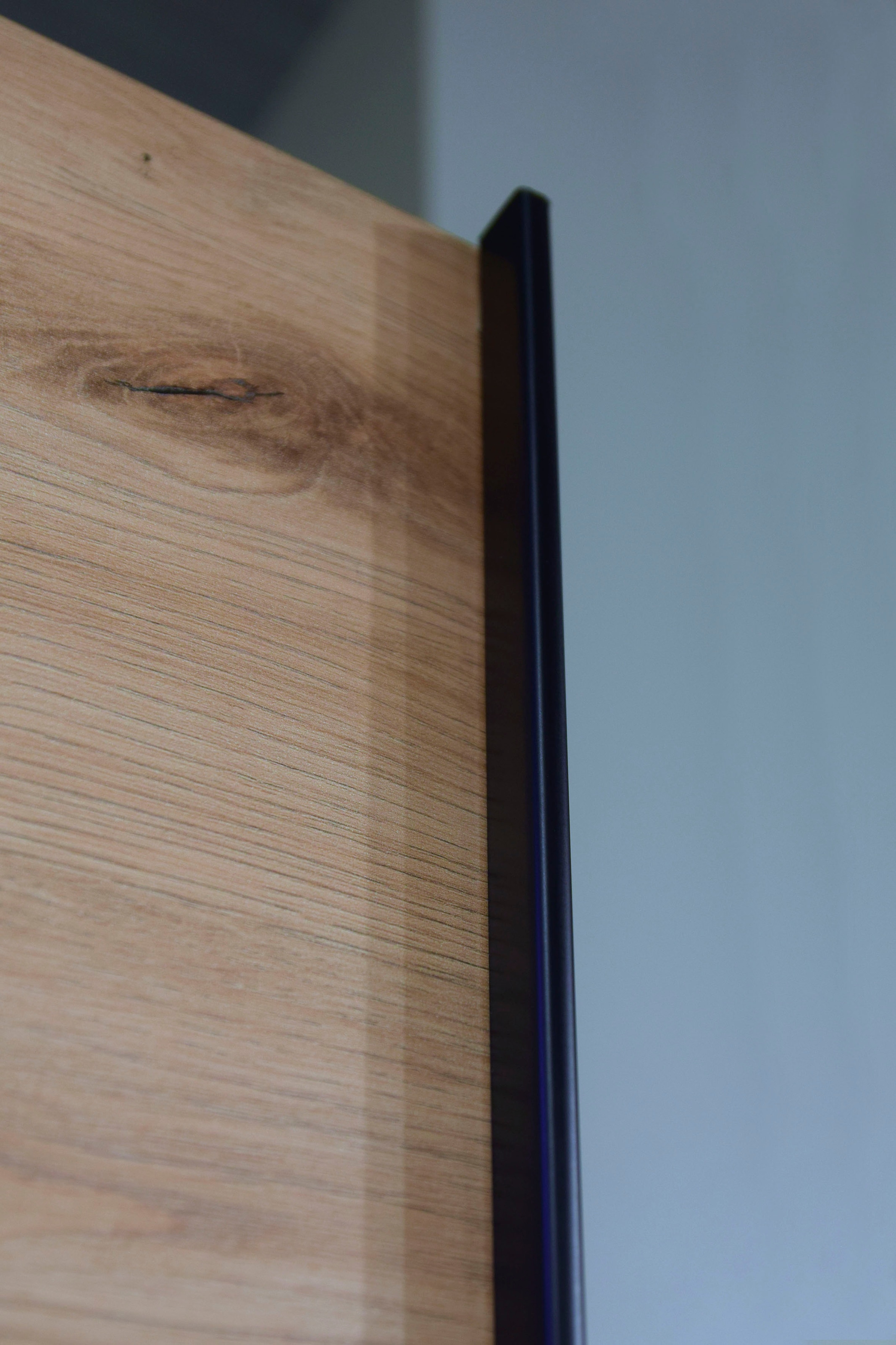 Wimex Schwebetürenschrank »Oldenburg, Kleiderschrank mit Glaselementen in schwarz, 3 Schubladen«, (B/T/H: 180/64/198cm, inklusive geräumigen Innenleben, Made in Germany), mit Glaselementen