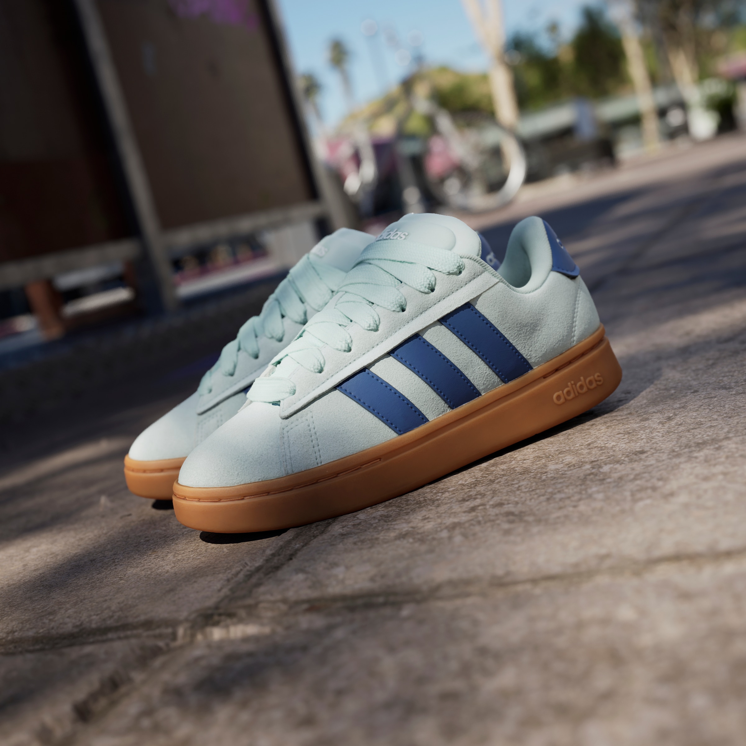 adidas Sportswear Sneaker »GRAND COURT ALPHA«, Design inspiriert vom adidas Campus 00