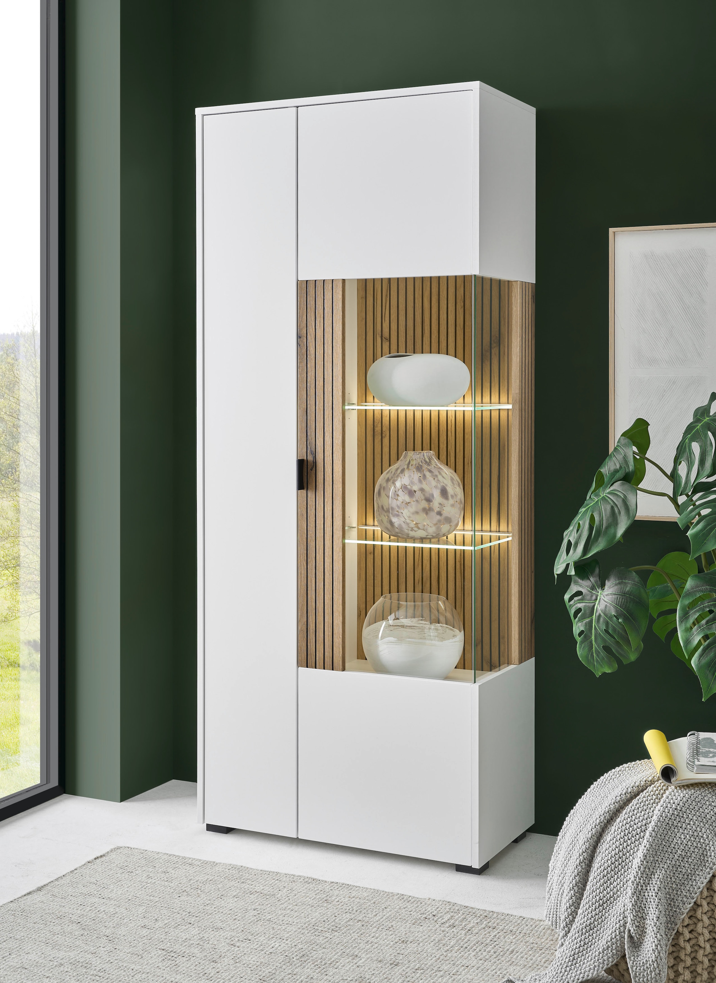 Image of Home affaire Vitrine "Hudson, Stauraumvitrine" in moderner Trendfarbe, Griffe aus Metall (Schwarz), Höhe 180 cm