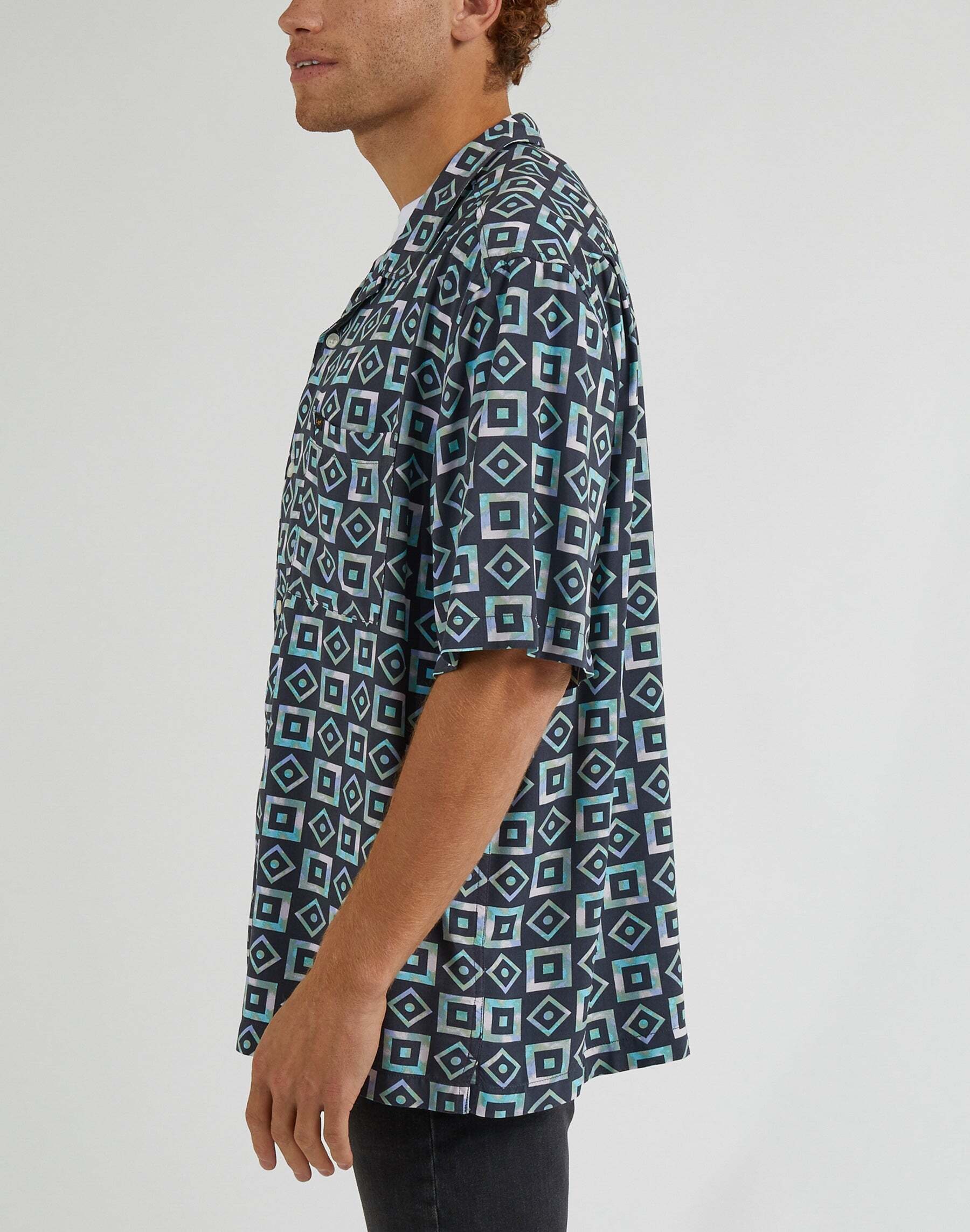 Lee® Kurzarmhemd »HemdenLooseResortShirt«